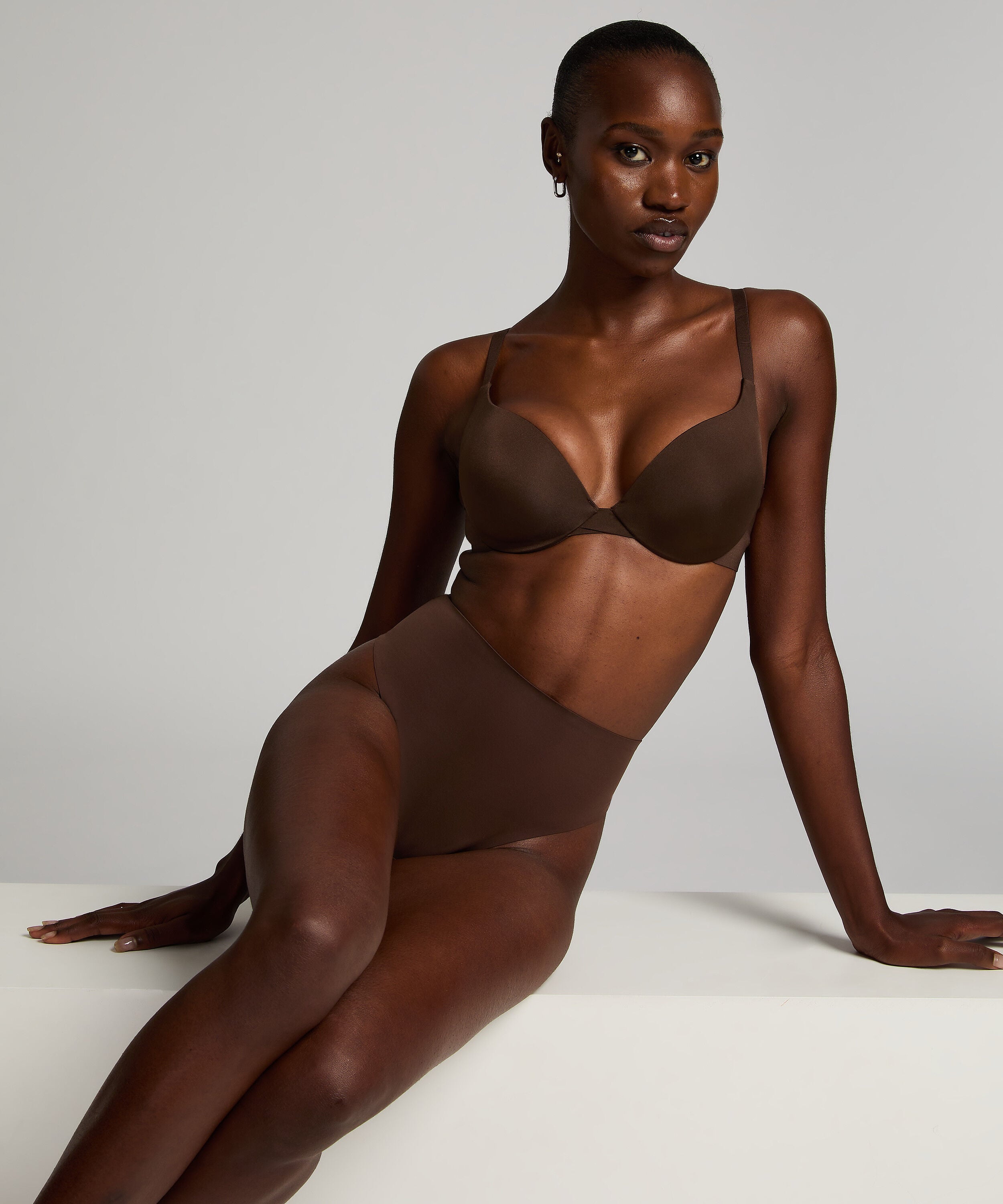 Smooth Padded Underwired Push-Up Bra, Brown Smooth Padded Underwired Push-Up Bra, Brown
