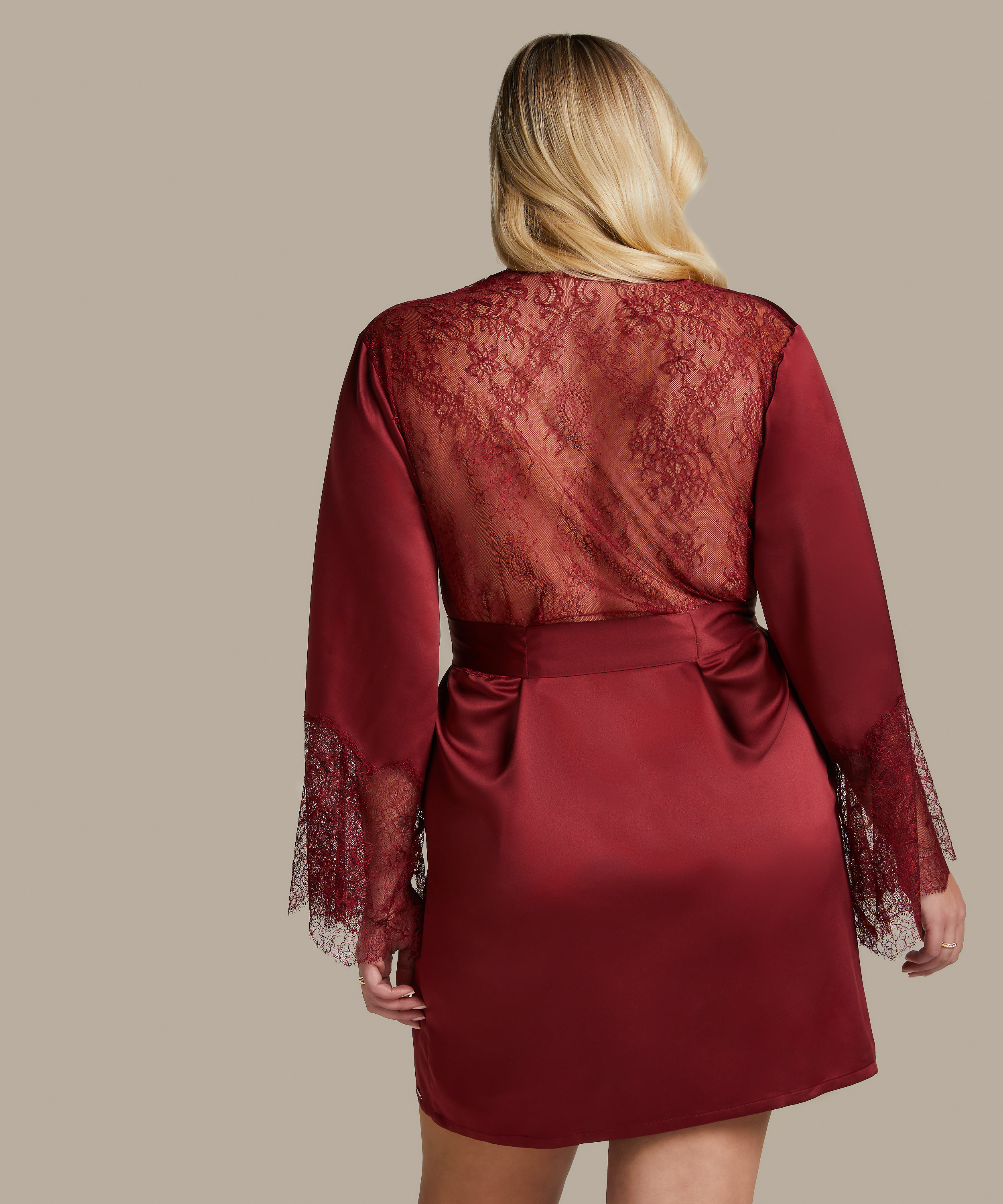 Camille Kimono, Red, main
