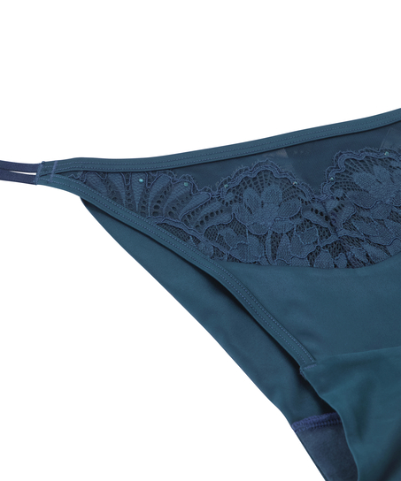 Josien Brazilian, Blue