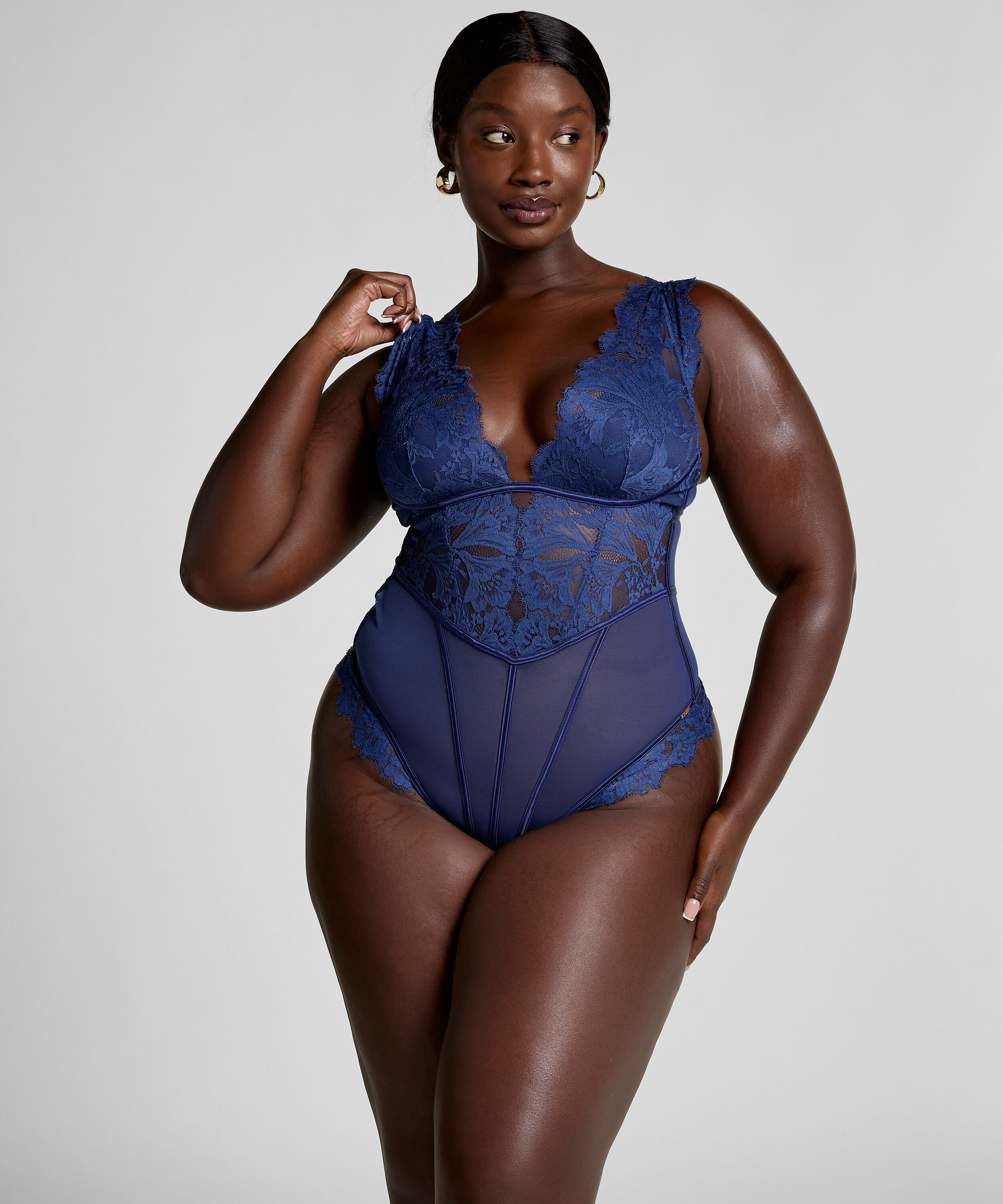 Grace Body, Blue