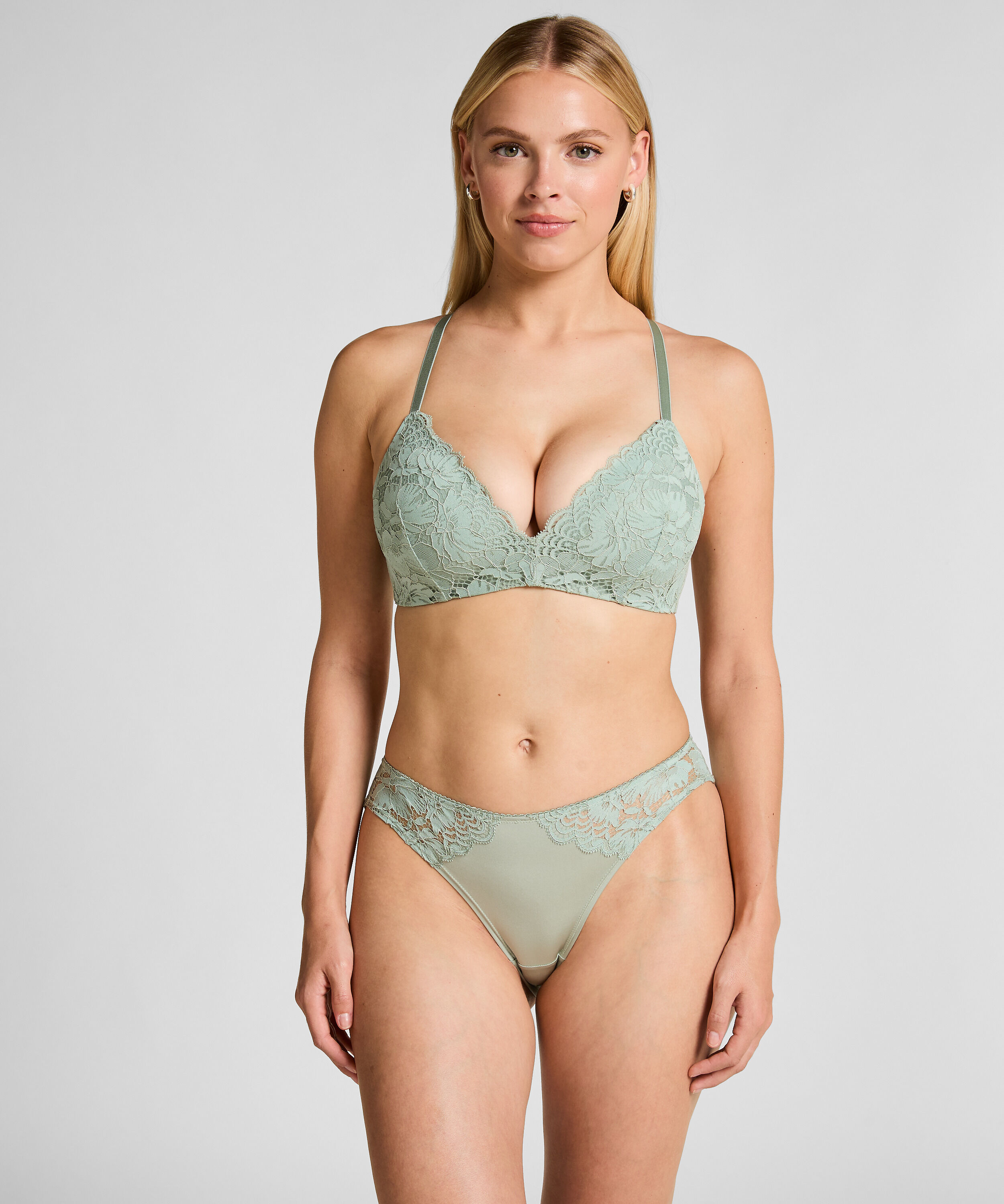 Andi Brazilian, Green