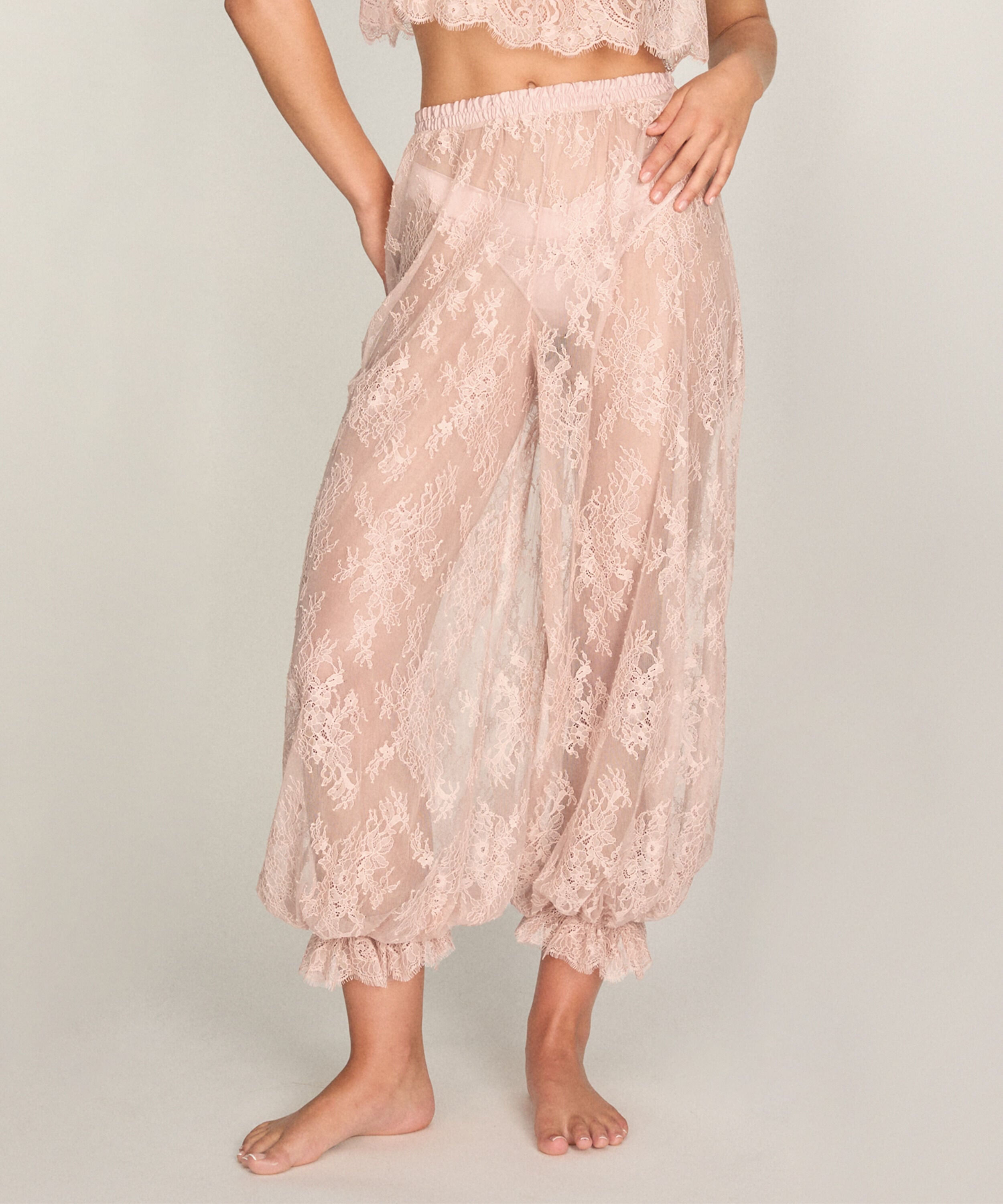 Jogger Allover Lace Legacy, Pink Jogger Allover Lace Legacy, Pink