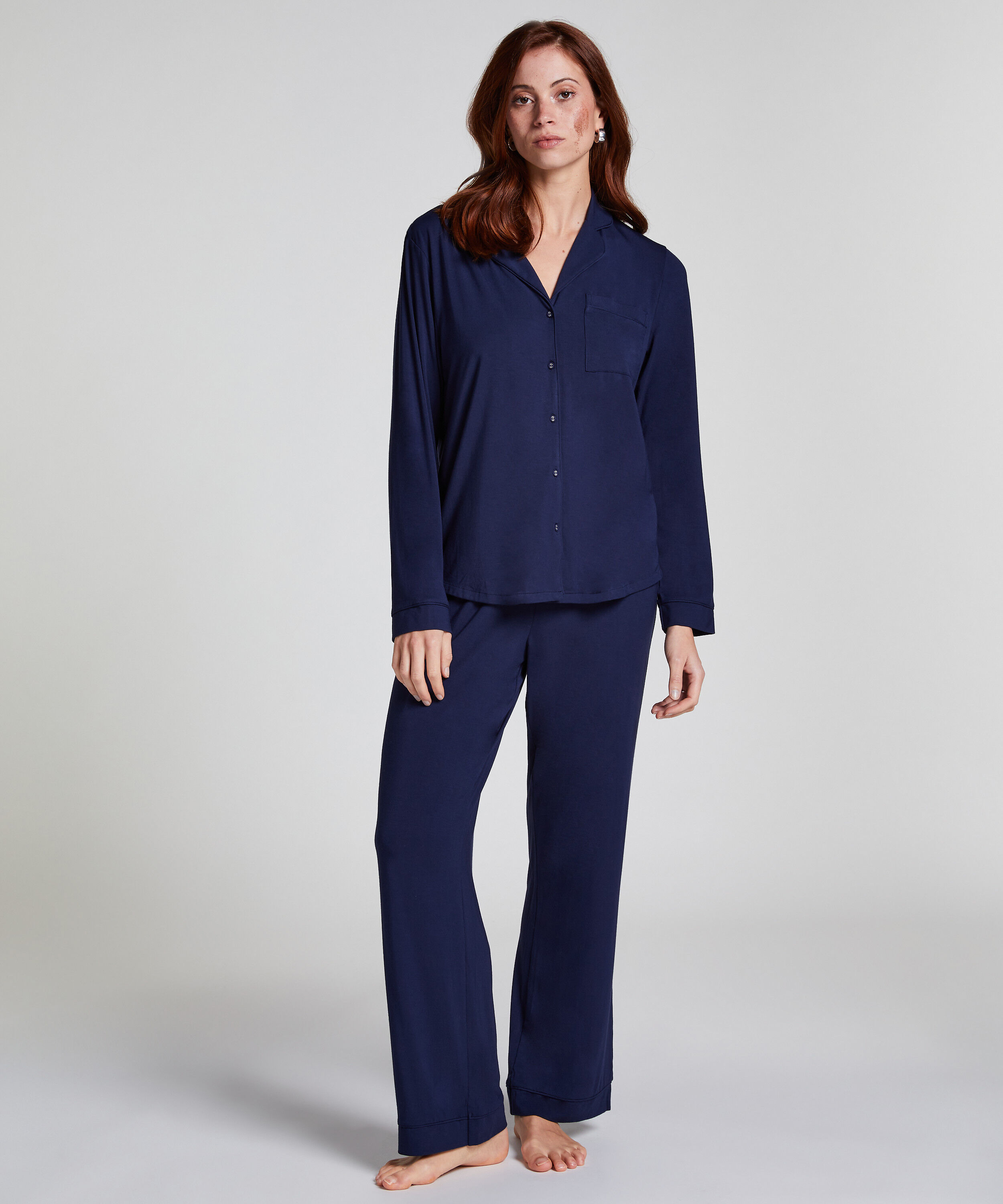 Essential Jersey Long-Sleeved Jacket