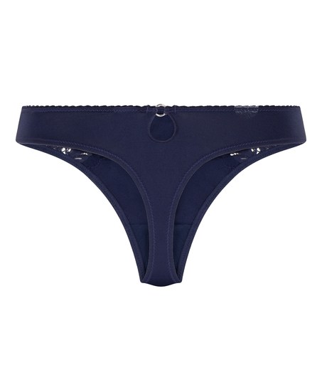 Andrea Thong, Blue