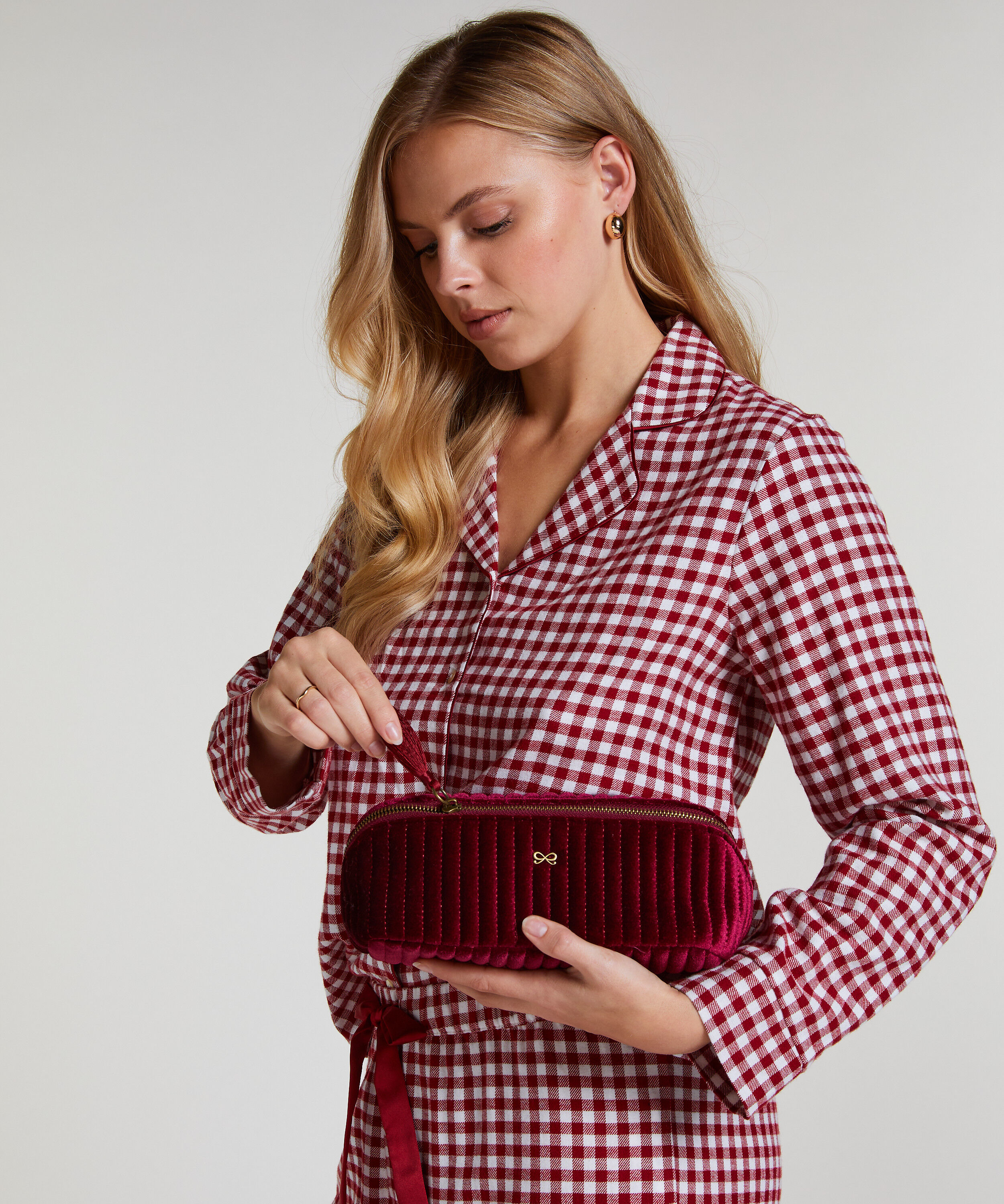 Velvet Make-Up Bag, Red