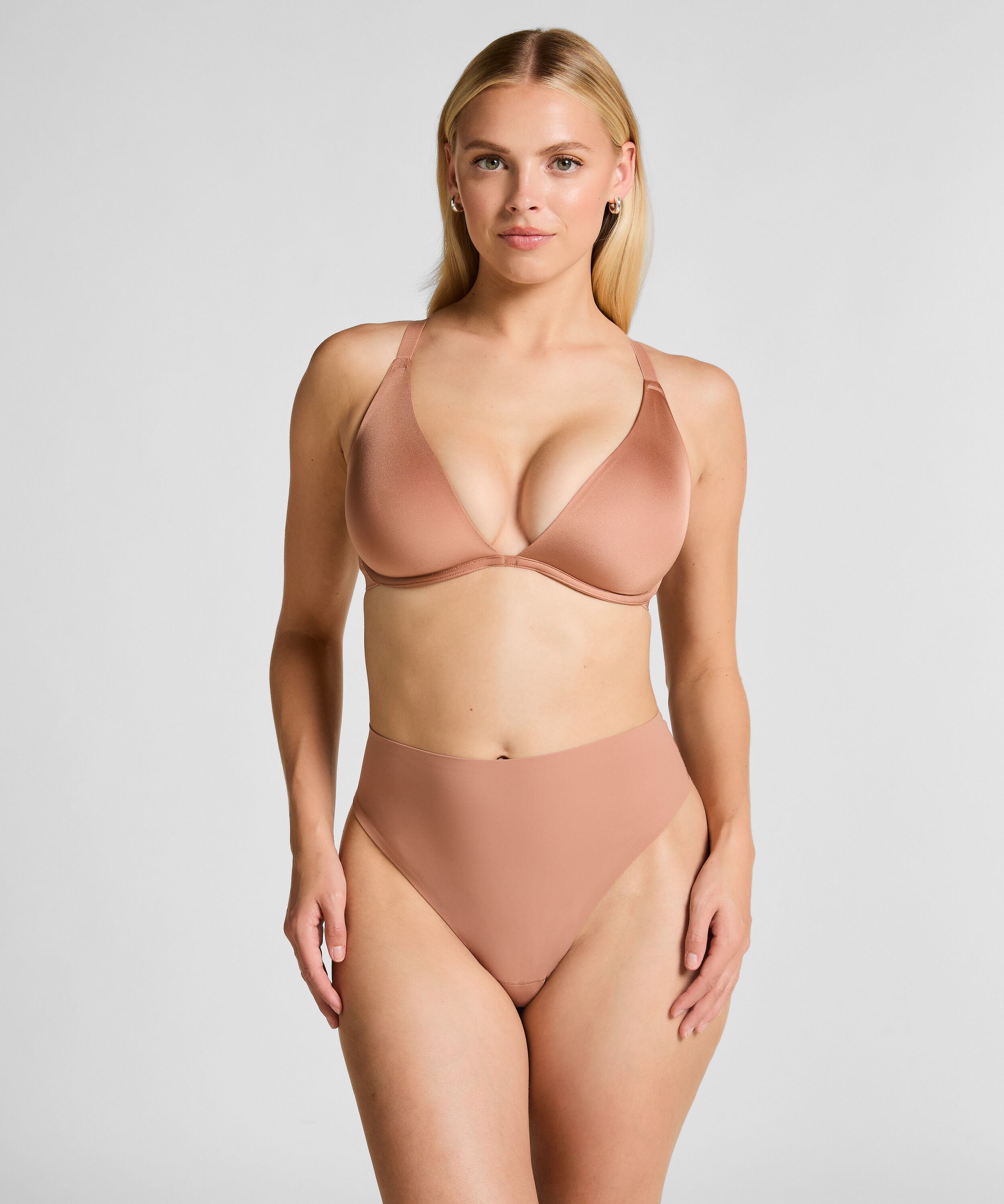 Smooth Non-Padded Underwired Bra, Brown