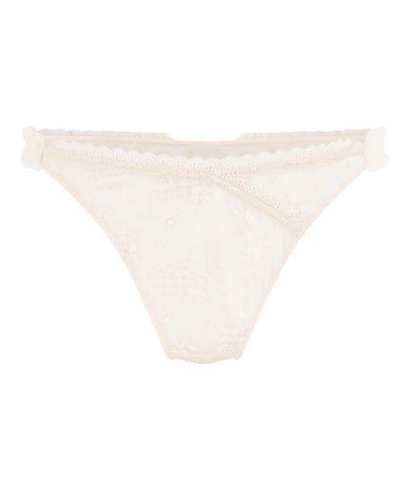 Darcy Thong, White