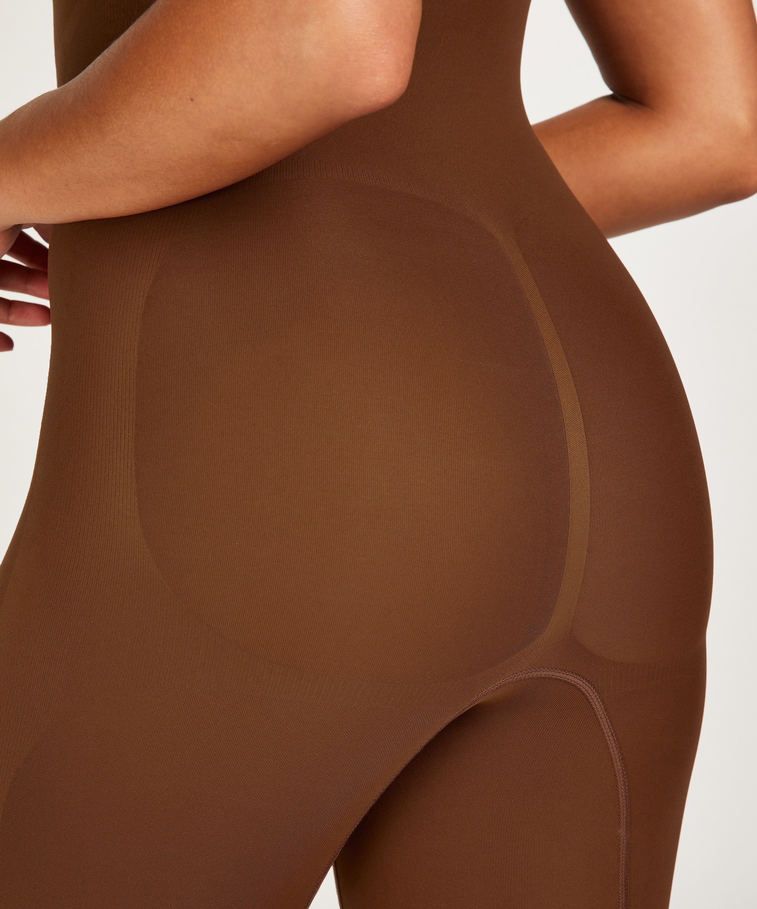 Seamless Enhancing Thigh Slimmer Body, Red, main