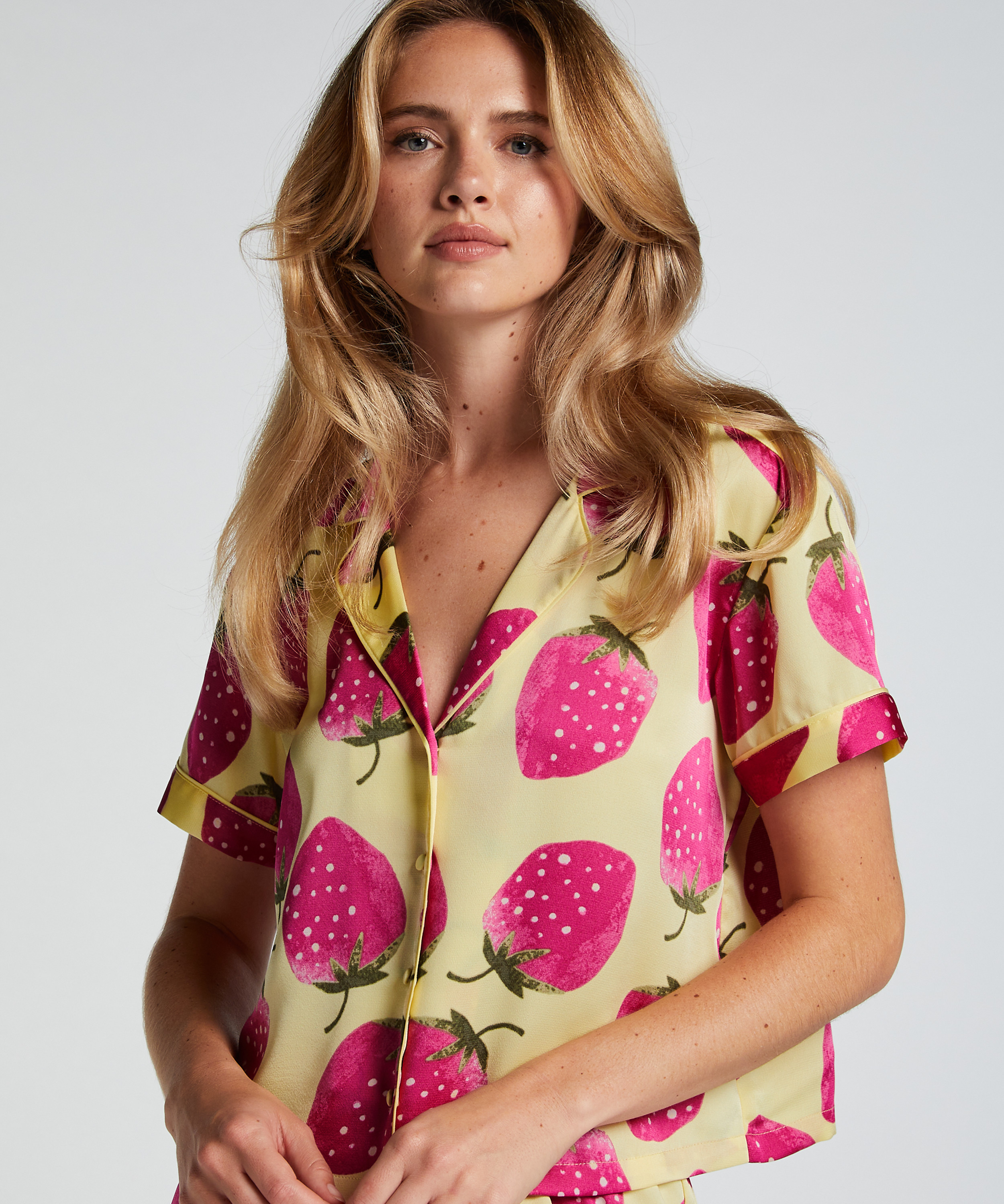 Satin Short-Sleeved Jacket, Yellow, main