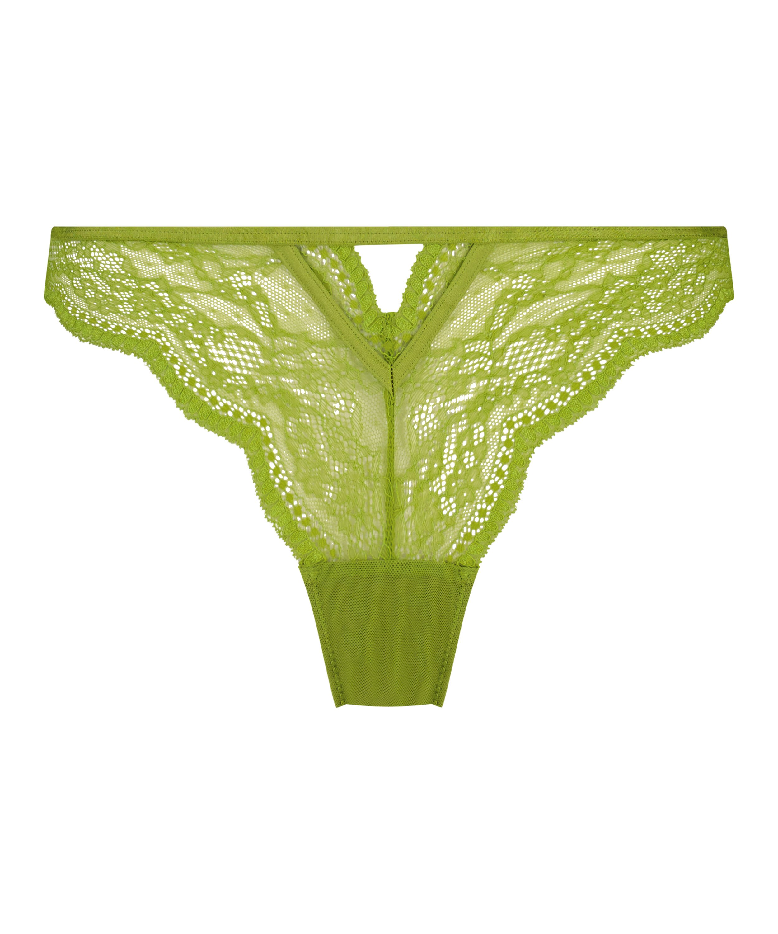 Isabelle Cheekini, Green