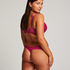 Elliena Thong, Pink