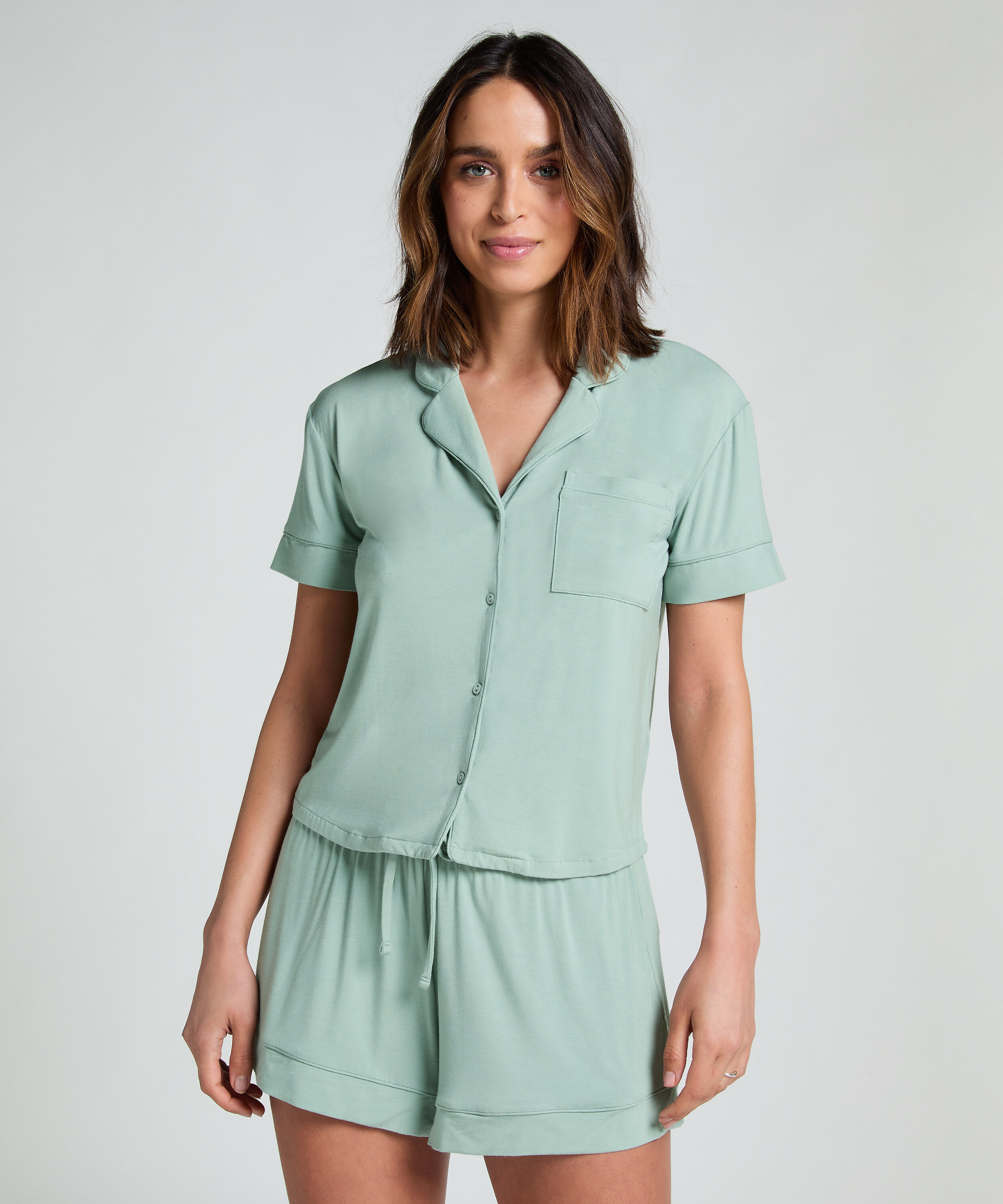 Essential Jersey Short-Sleeved Jacket