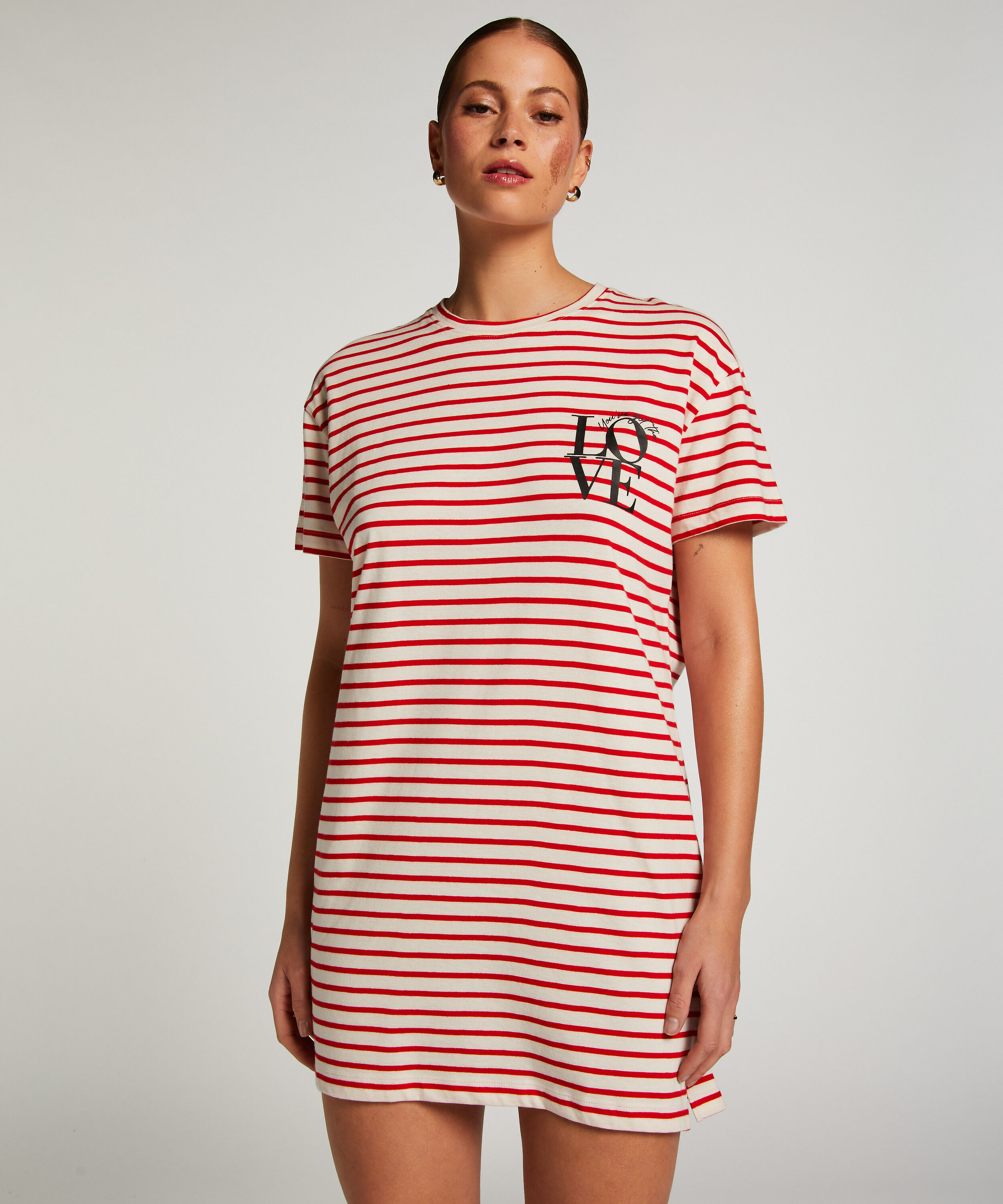 Round Neck Nightshirt, Red Round Neck Nightshirt, Red