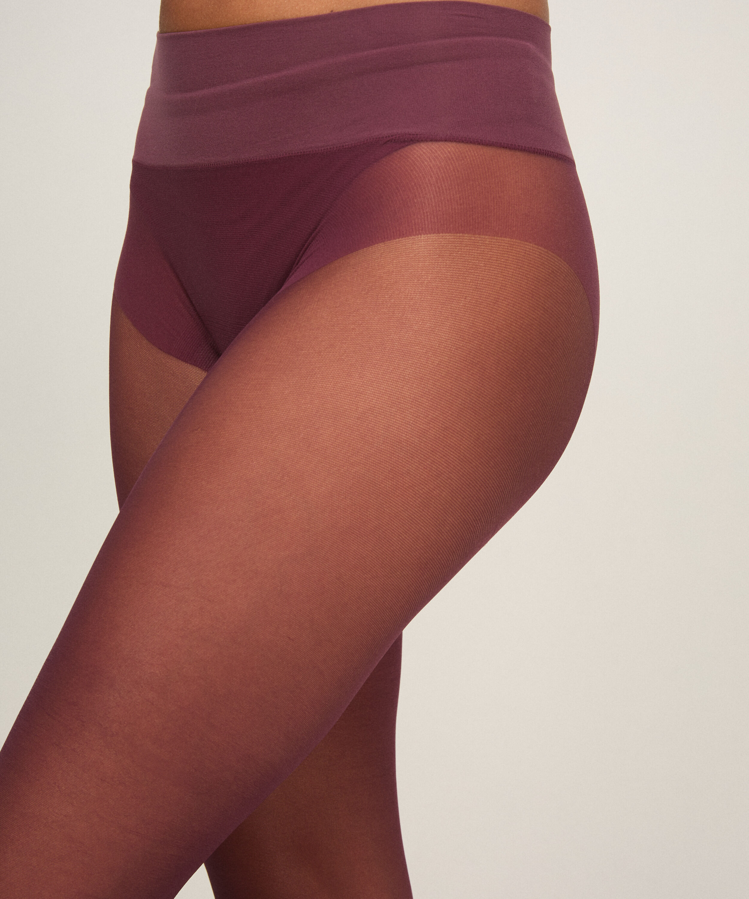 Tight 20 Denier Seamless Velver Touch