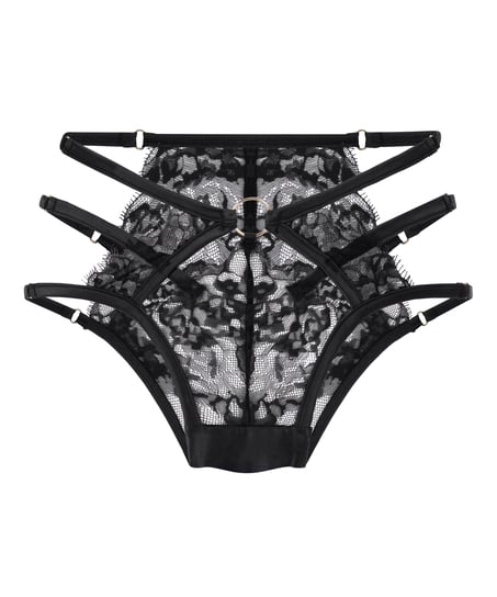 Nienke Brazilian, Black