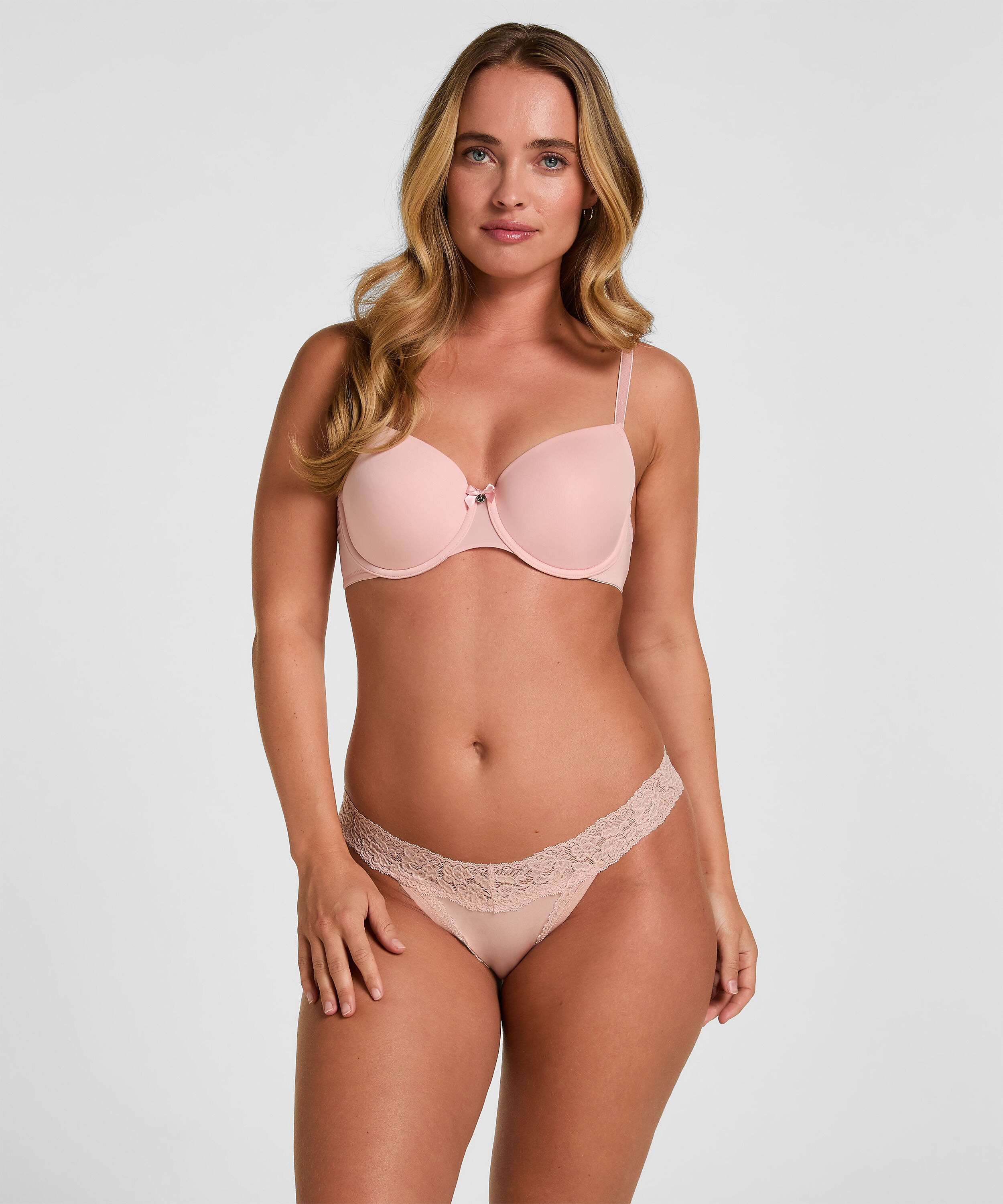 Thong Elly, Pink