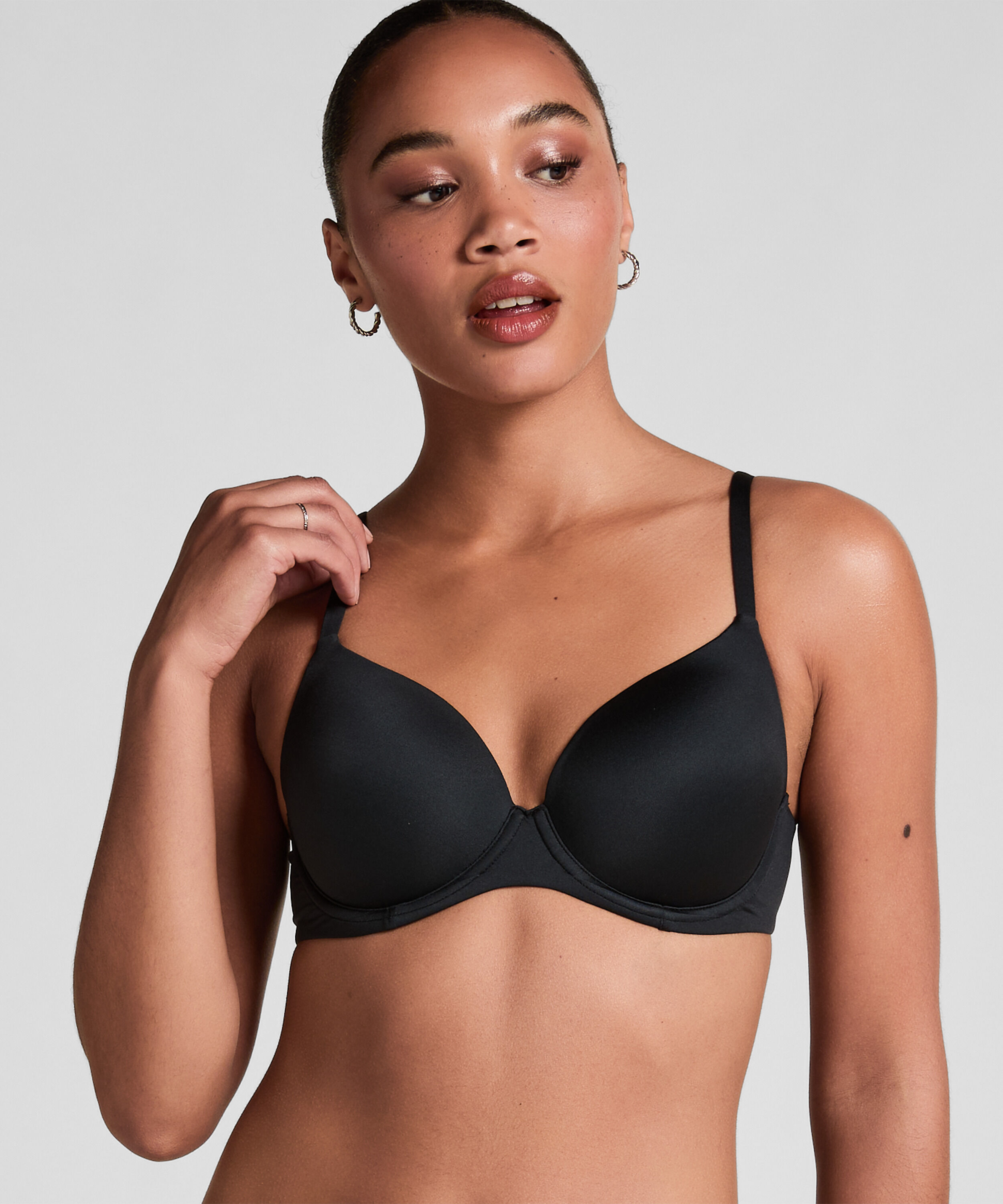 Super Soft Padded Underwired Bra, Black Super Soft Padded Underwired Bra, Black