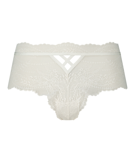 Vikki Boxer, White