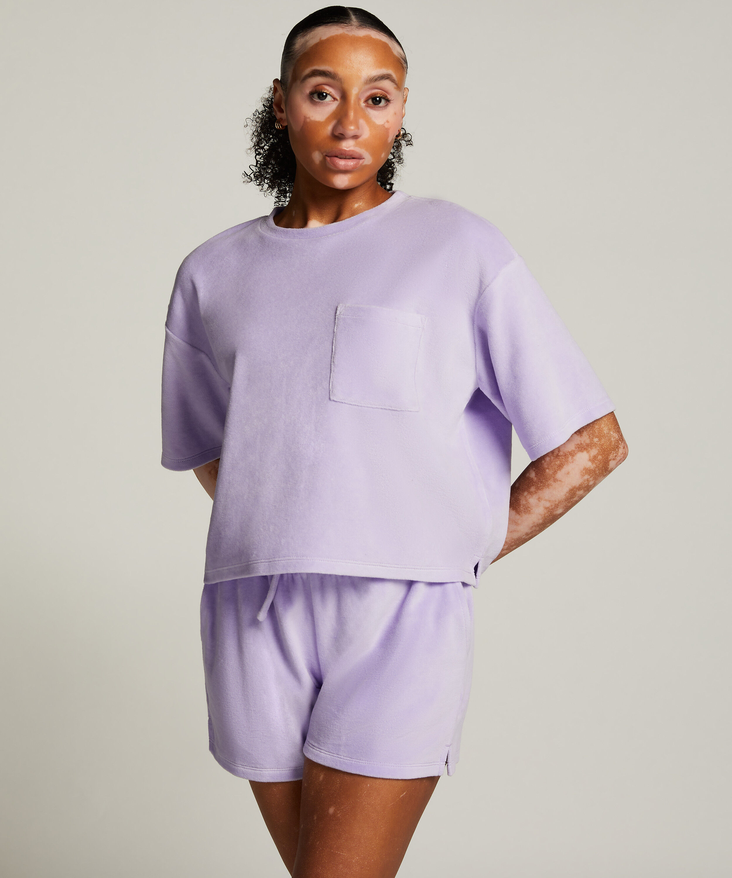 Short-sleeve velours top, Purple