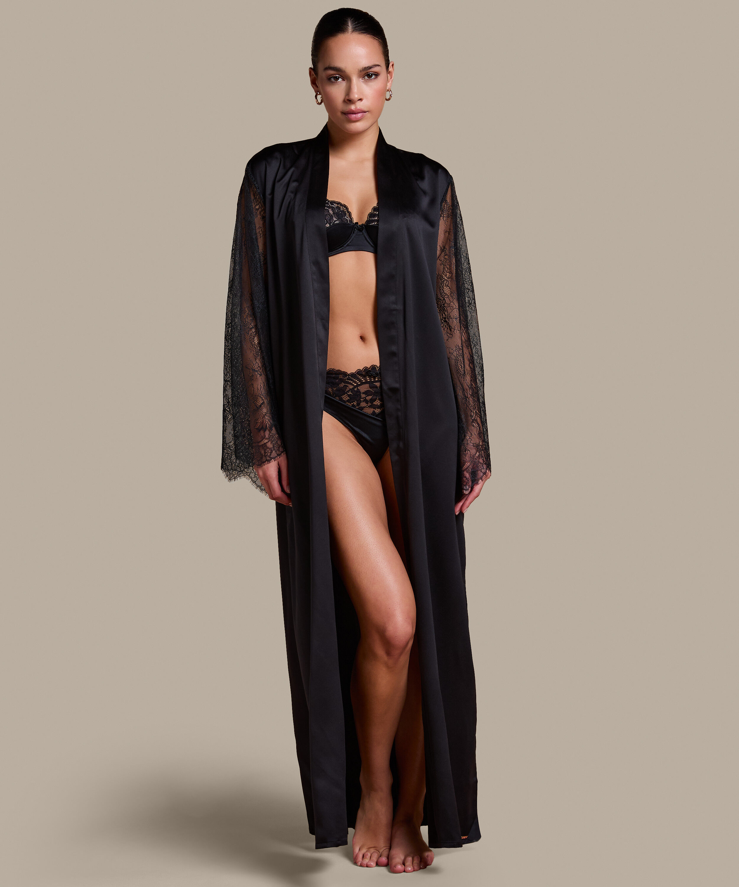 Camille Kimono, Black