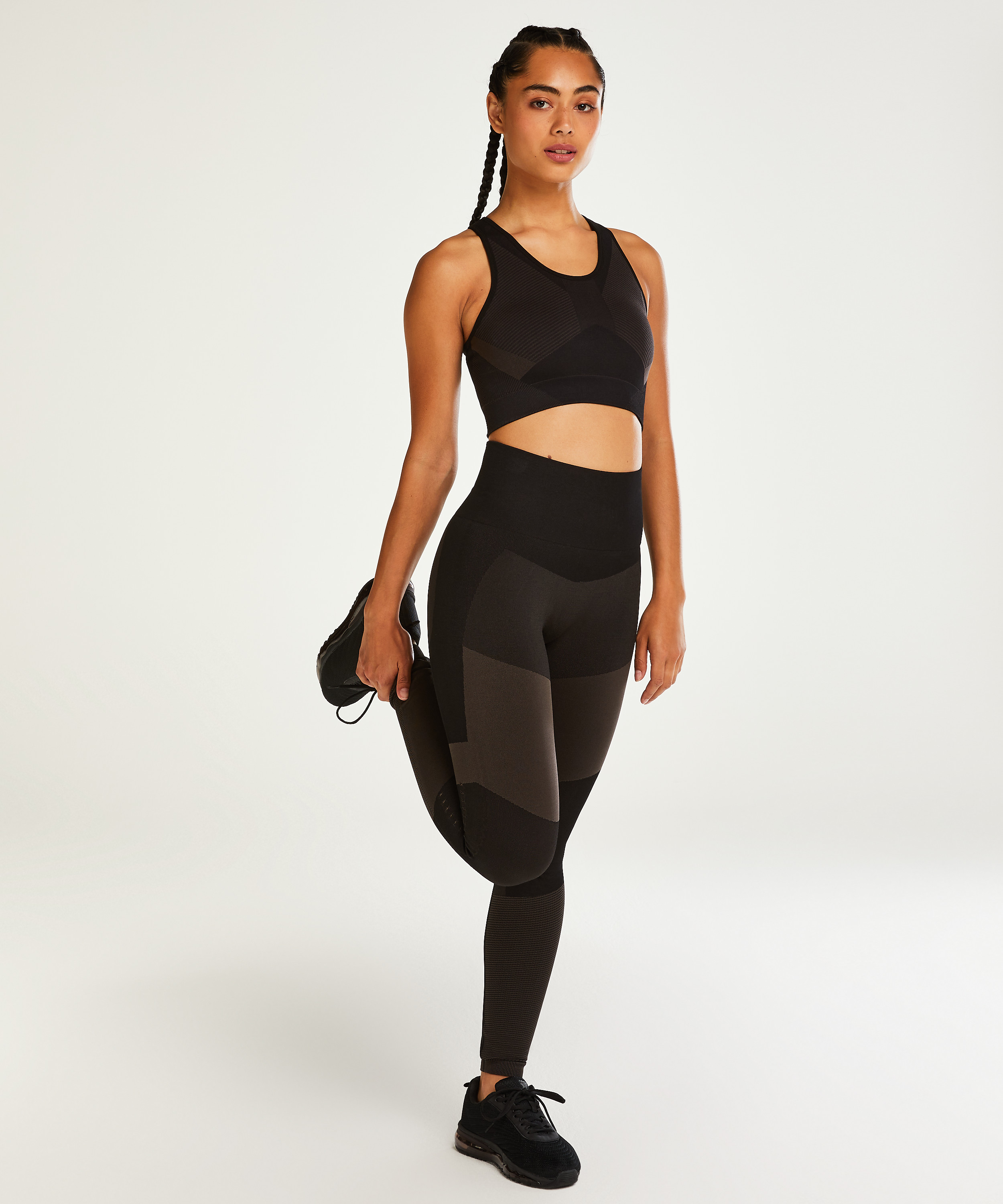 HKMX Sports bra The Motion Level 2, Black, main