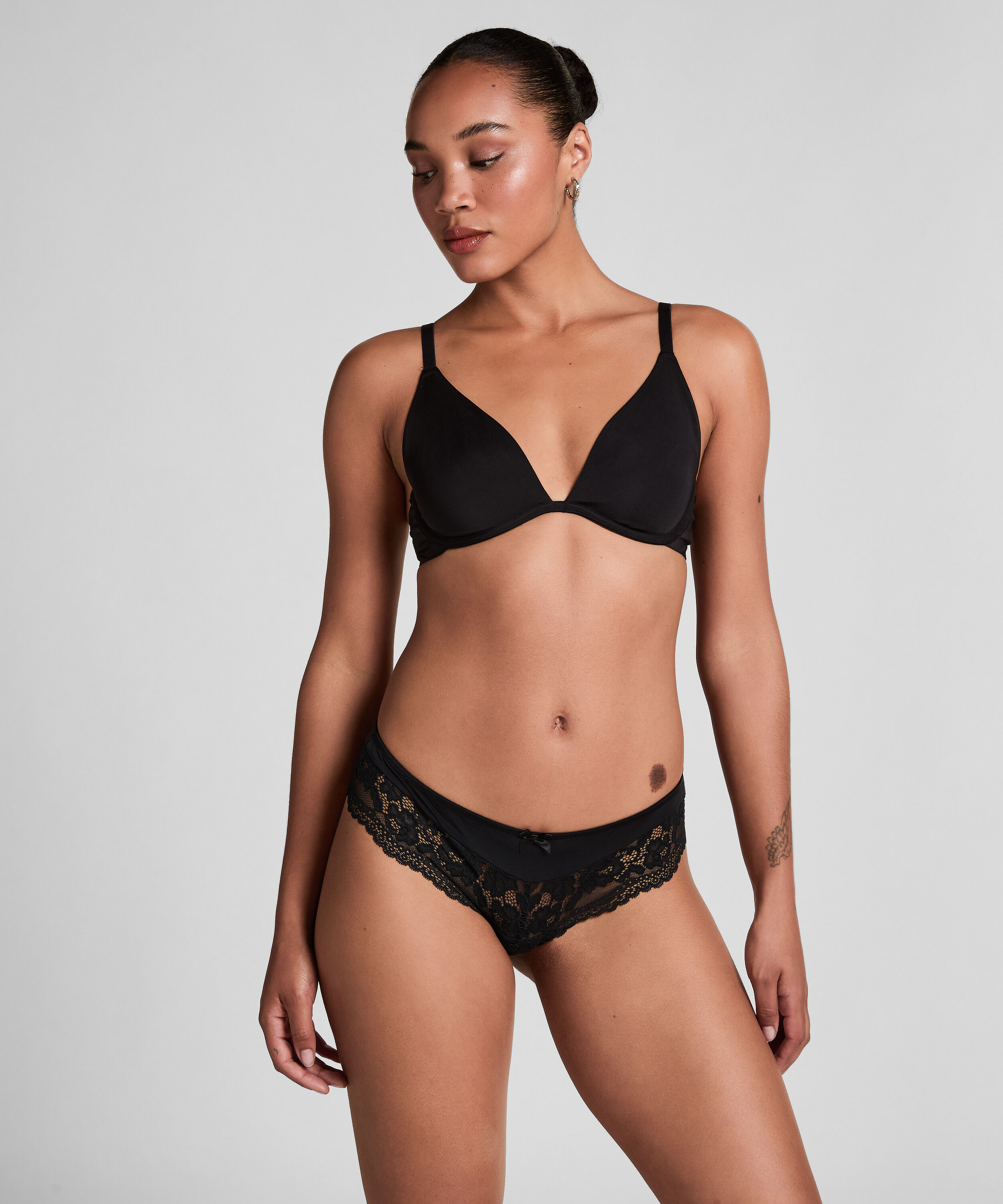 Valencia Brazilian Shorts, Black Valencia Brazilian Shorts, Black