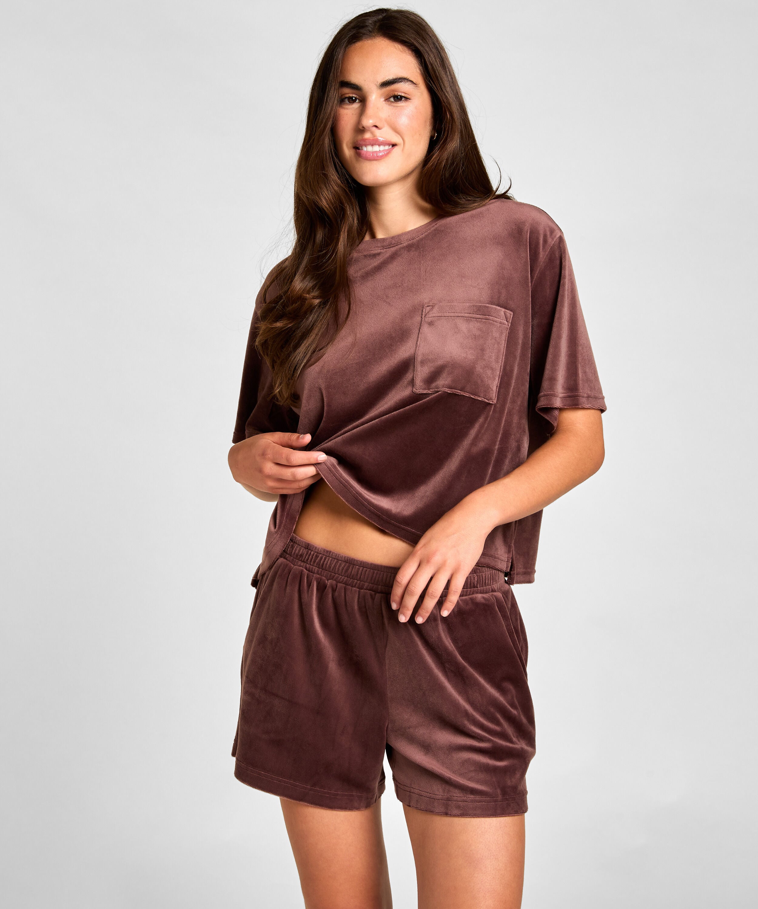 Velvet Pocket shorts
