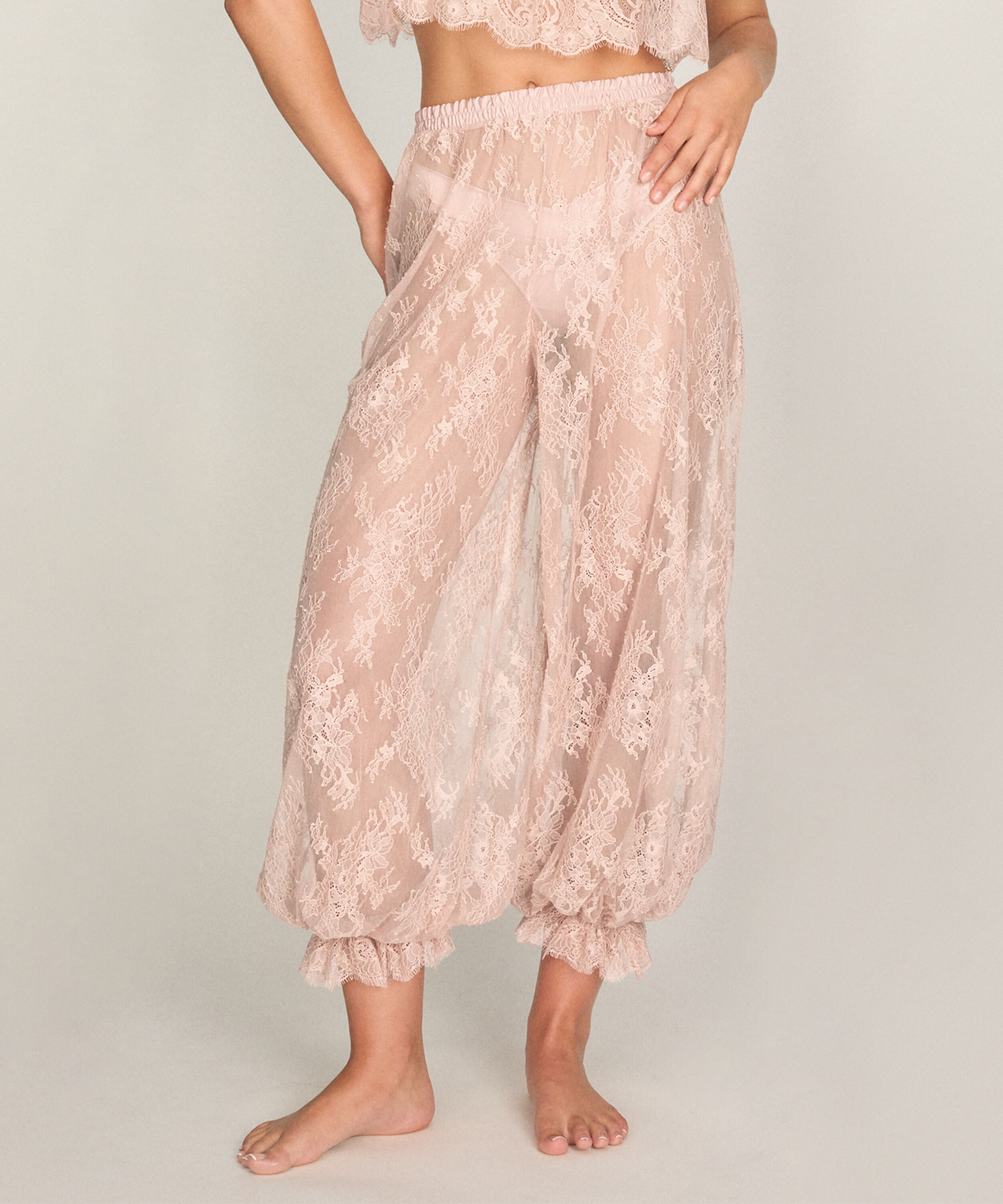 Jogger Allover Lace Legacy