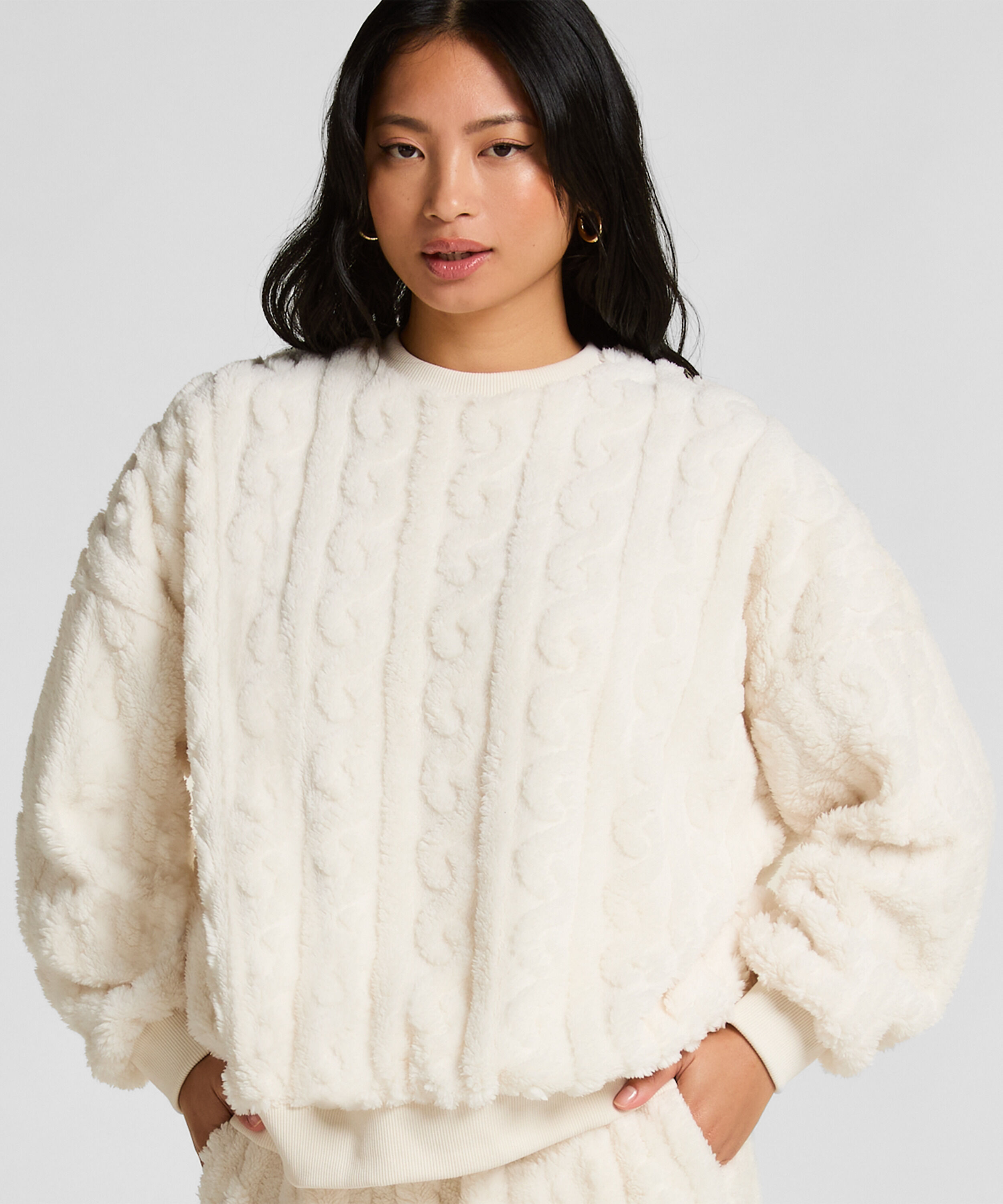 Top Cable Fleece, White Top Cable Fleece, White