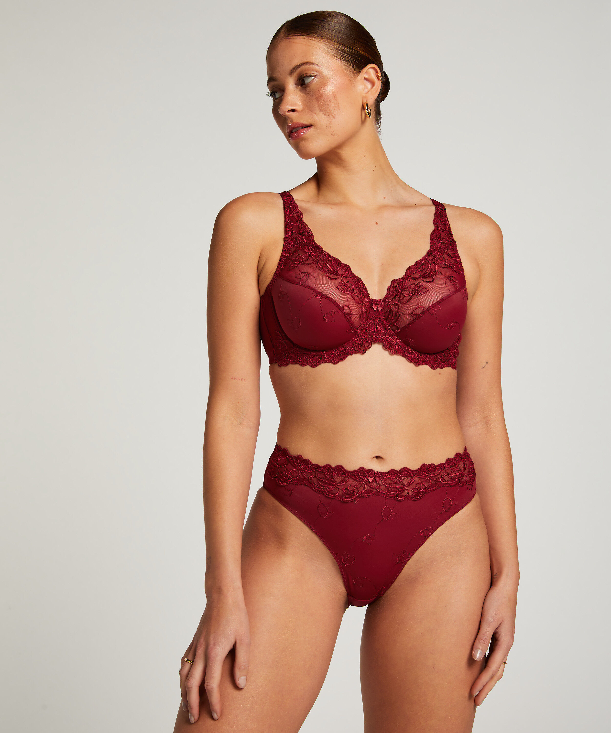 Diva Non-Padded Underwired Bra, Red