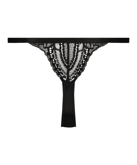 Leonie Thong, Black