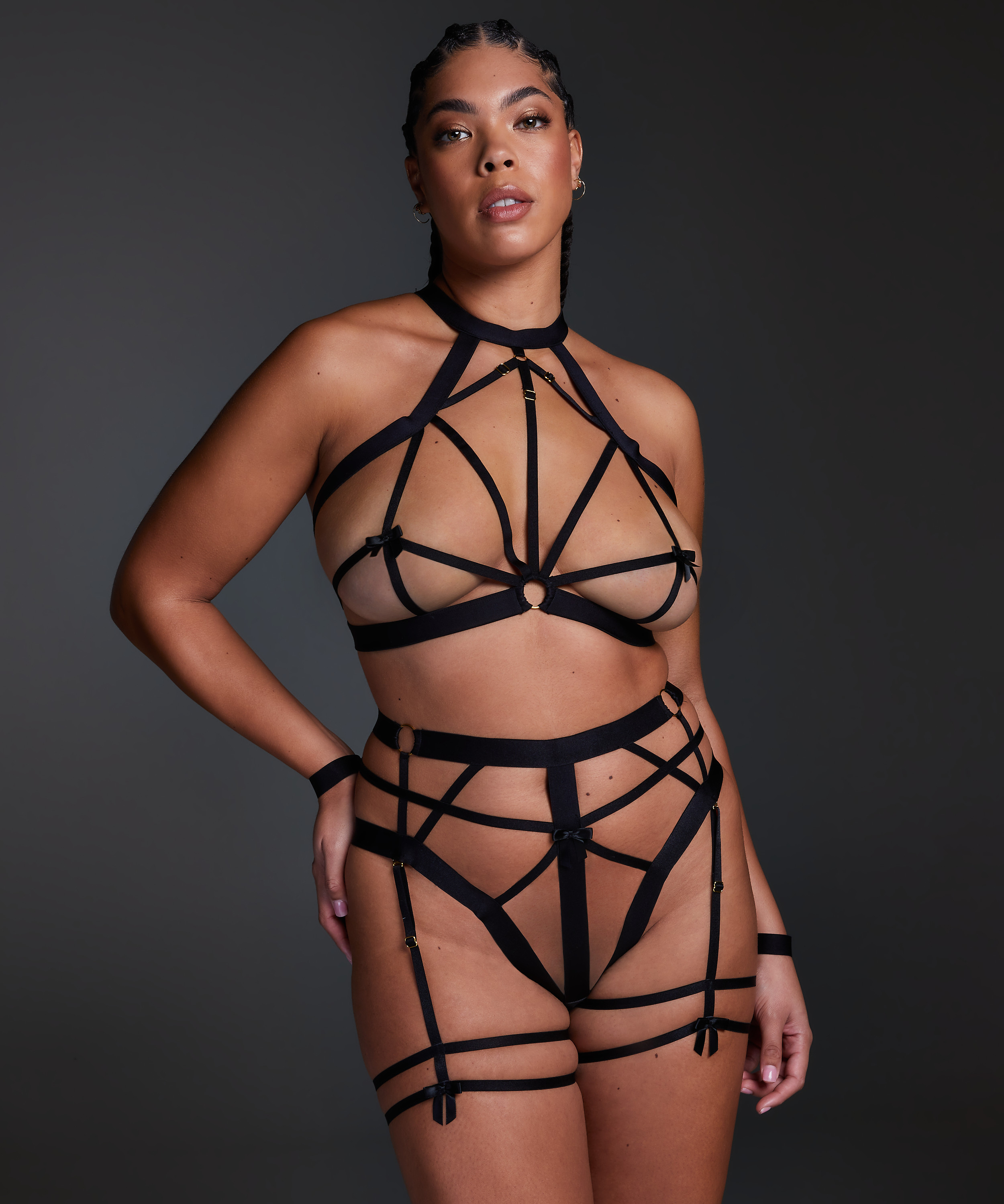 Minx Thong Curvy, Black, main