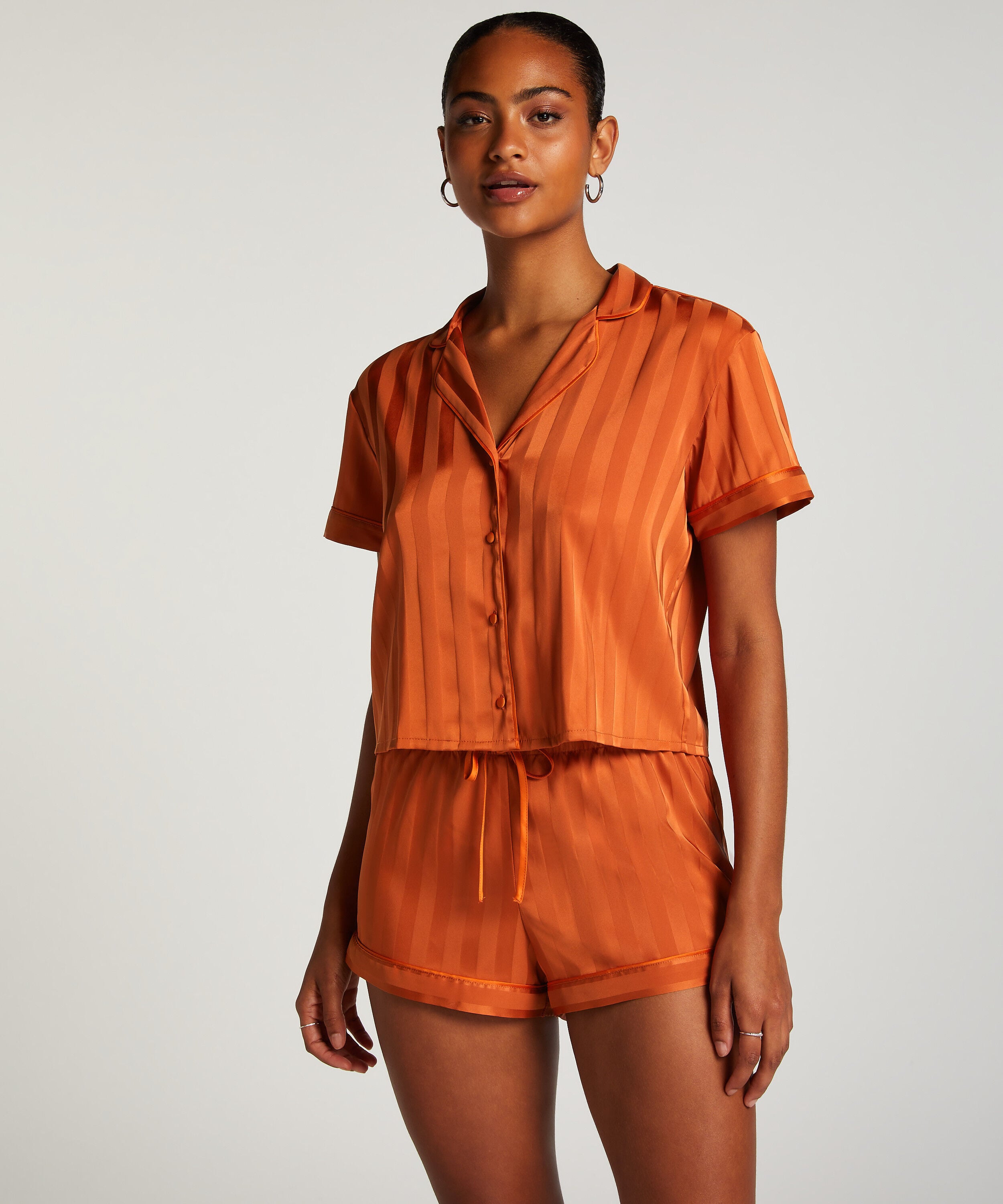 Satin pyjama shorts, Orange