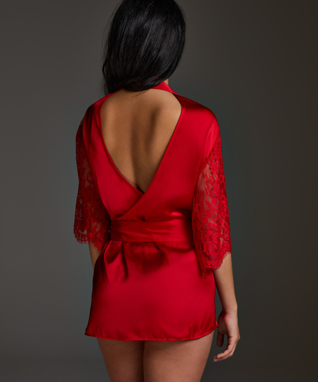 Jennifer Kimono, Red