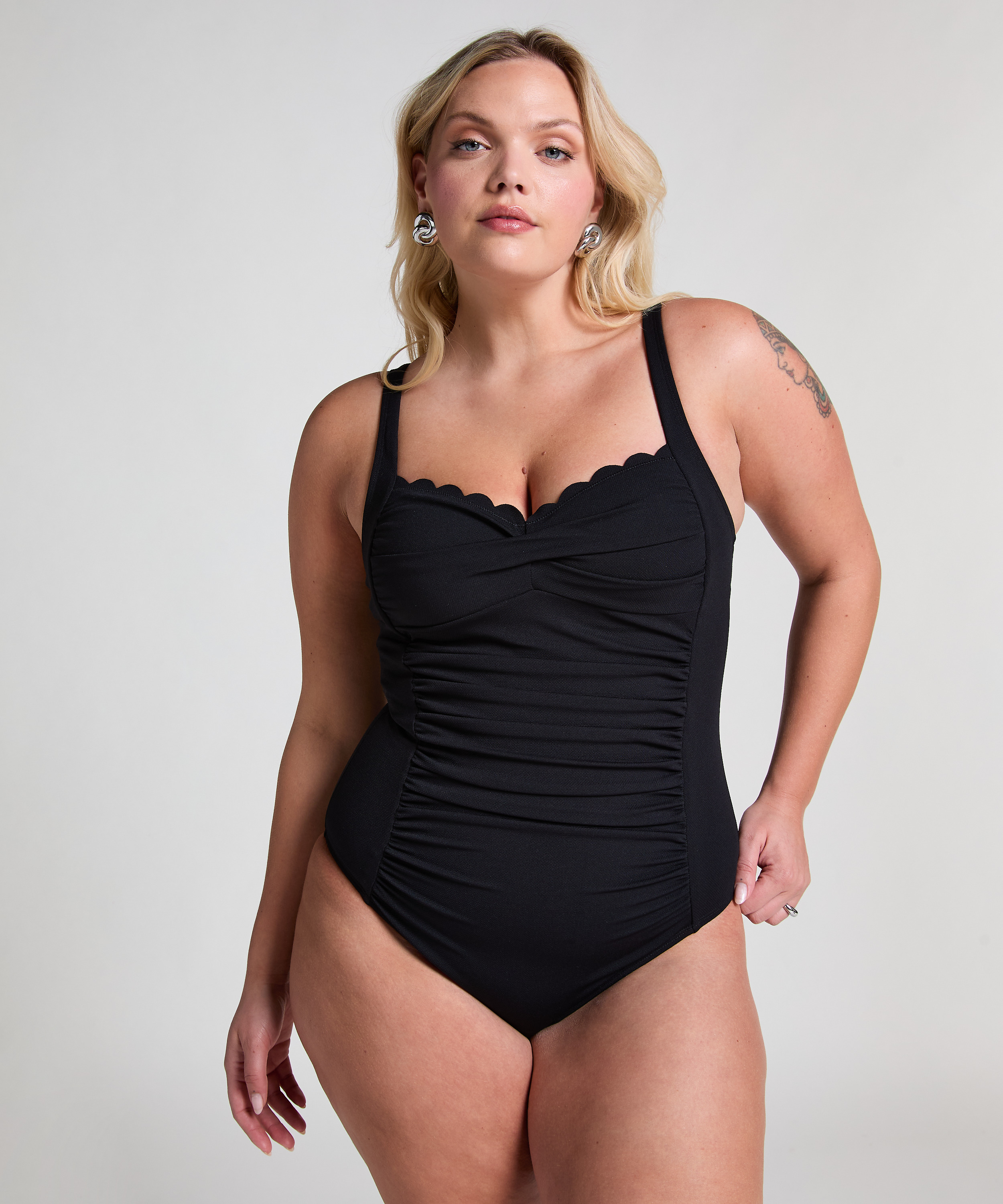 Shaping Scallop Swimsuit, Black, main