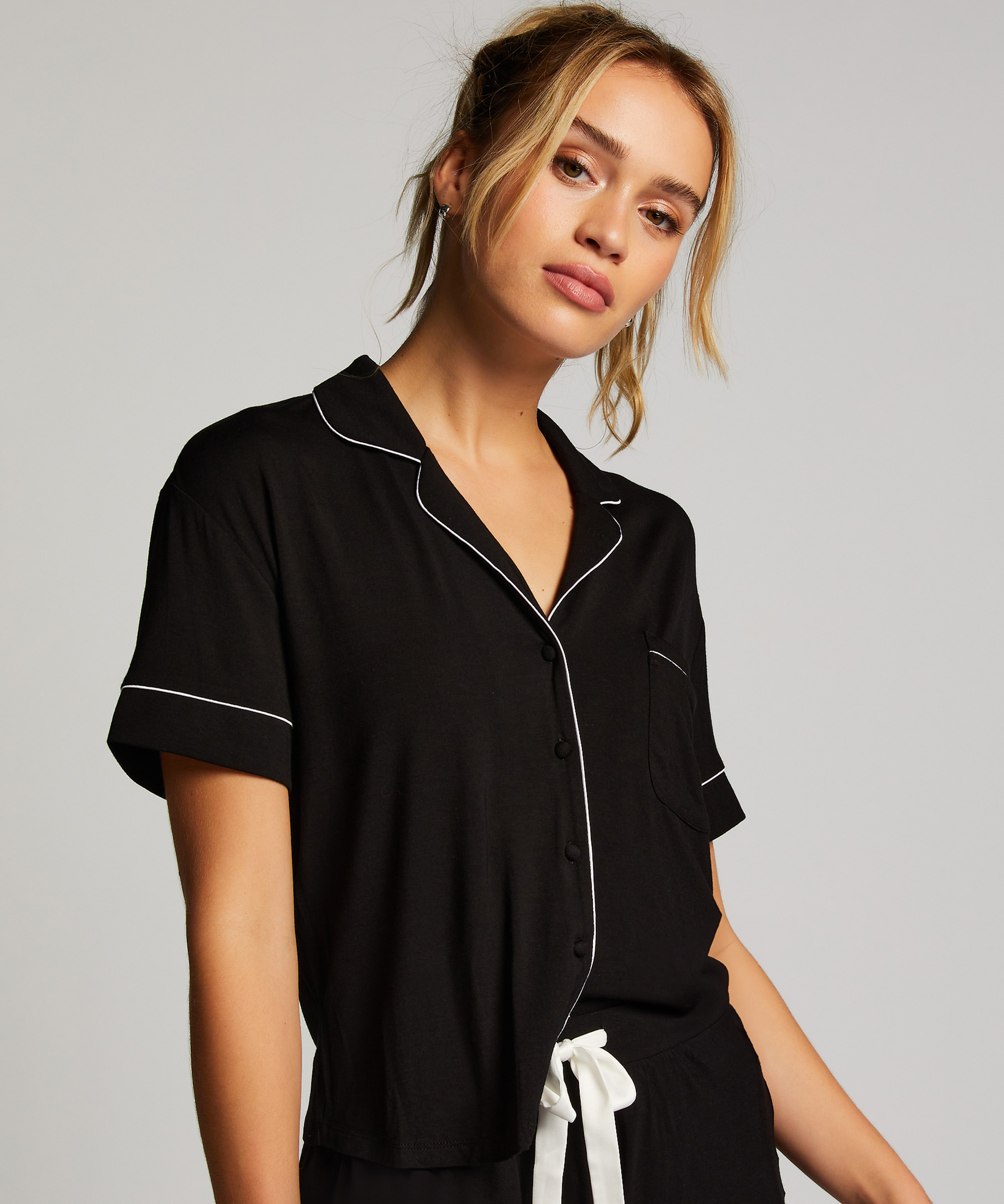 Essential Jersey Short-Sleeved Jacket, Black, main