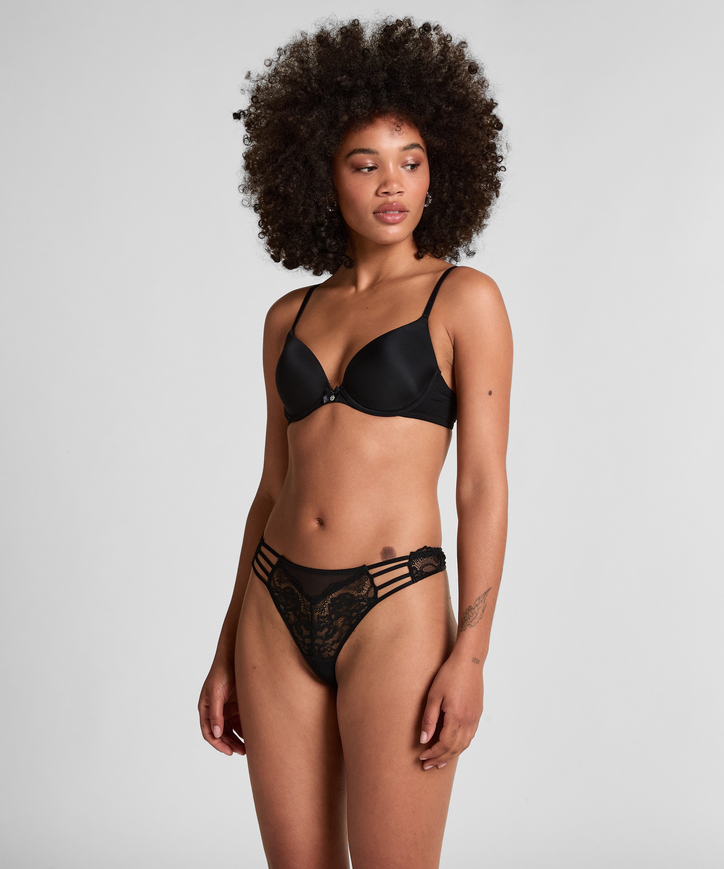 Briar Thong, Black, main