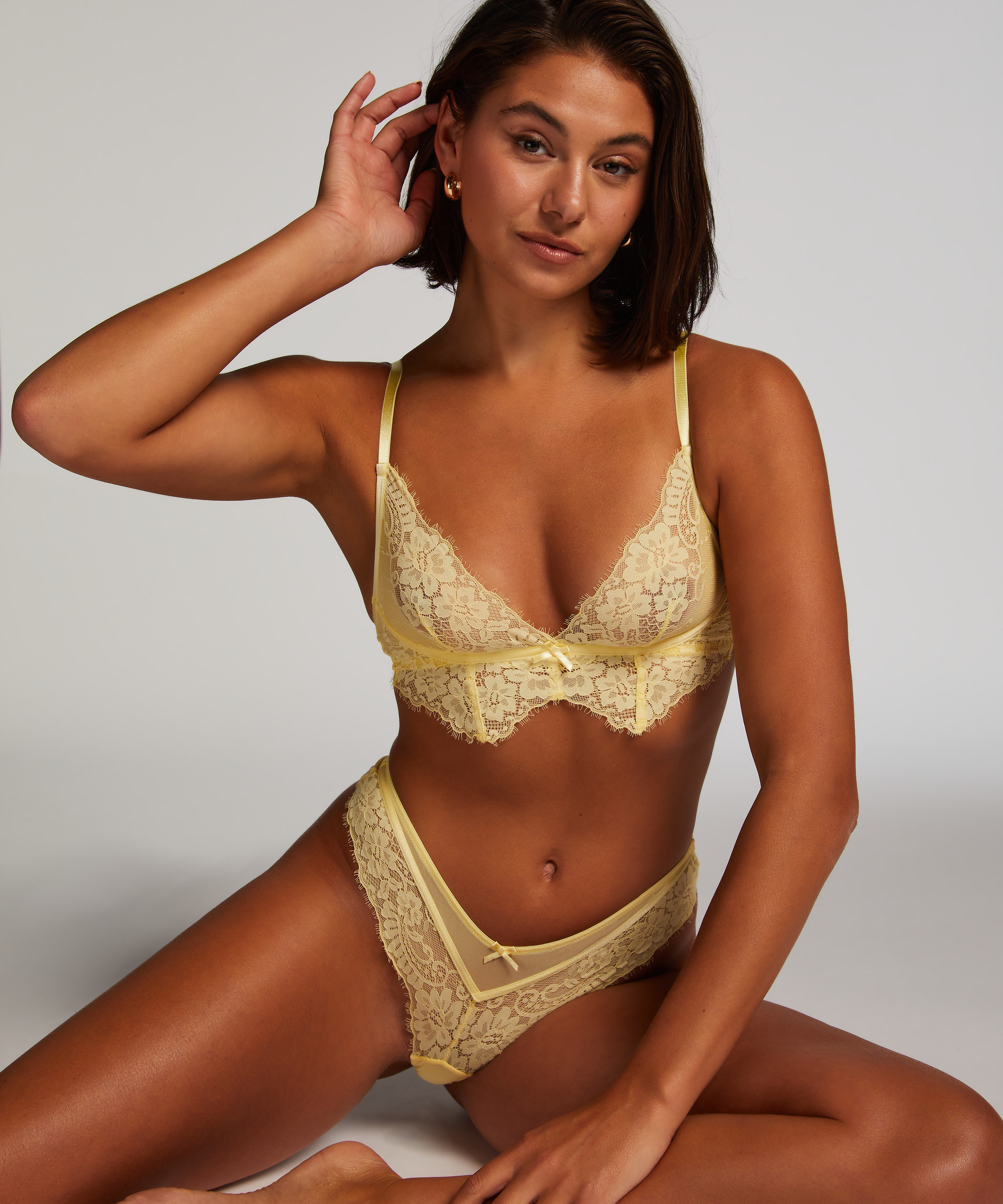 Milaan Thong, Orange, main