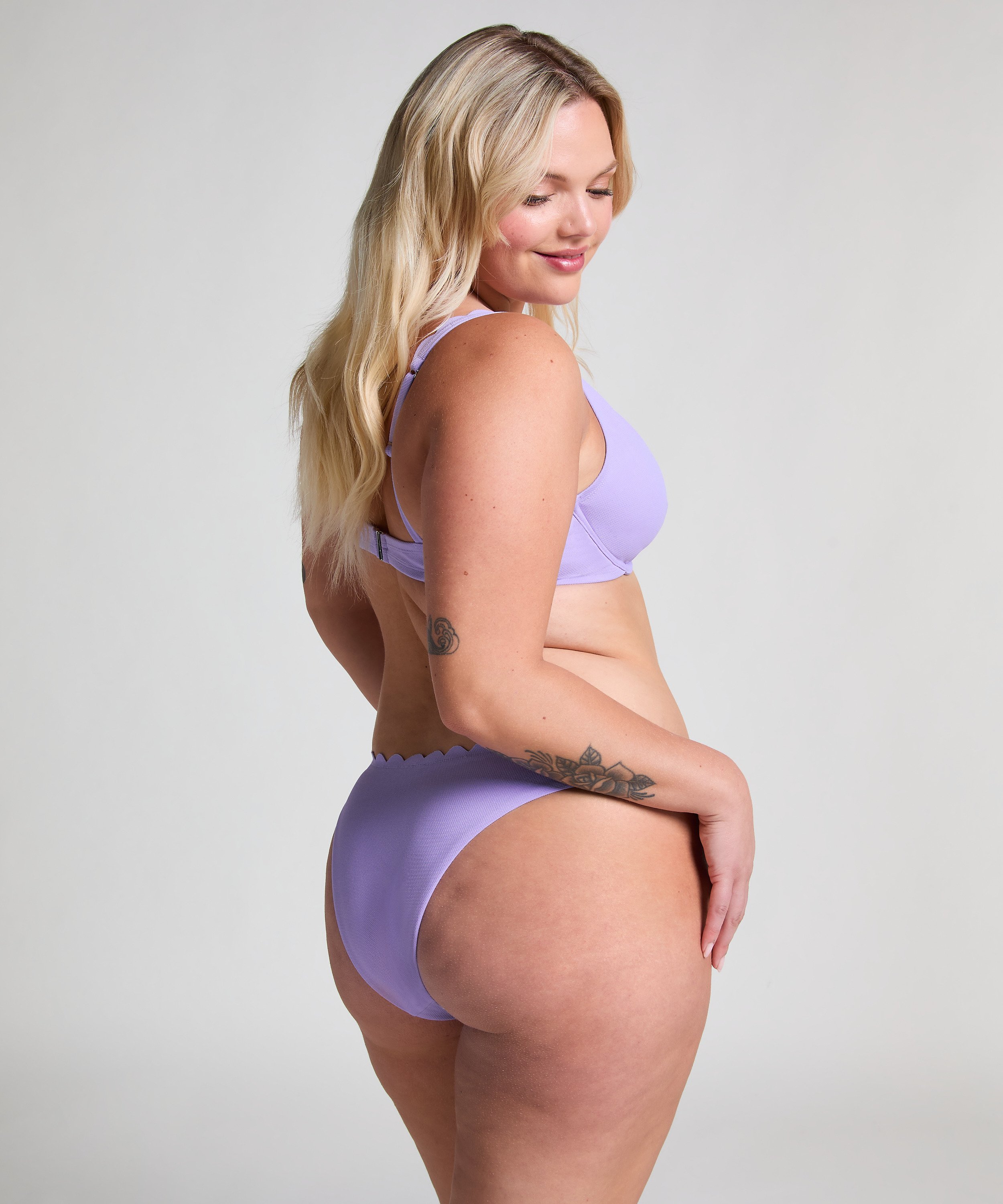 Scallop non-padded underwired bikini top, Purple, main