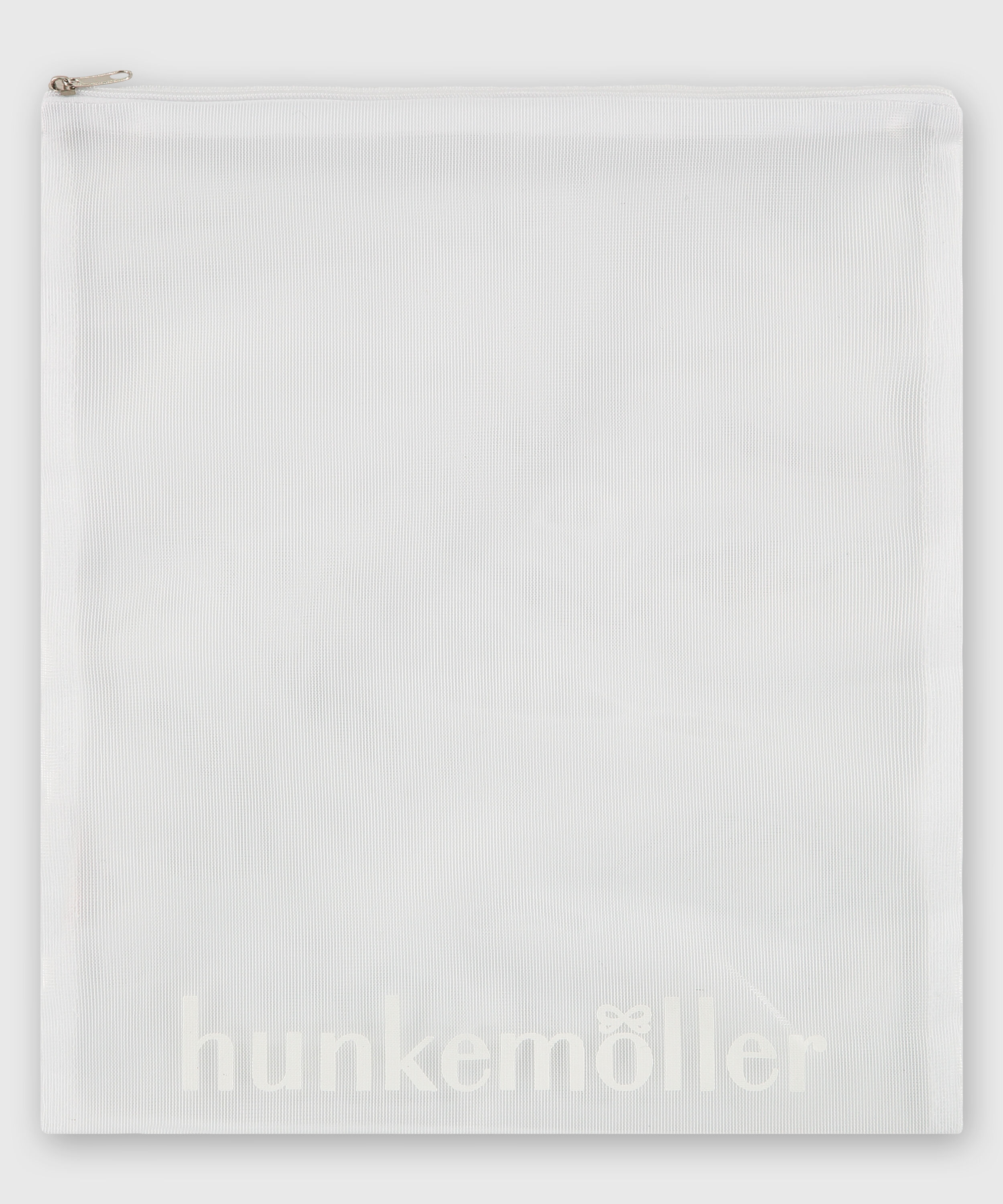 Hosiery bag zipper