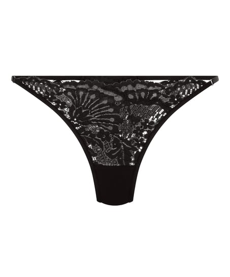 Whitney Thong, Black