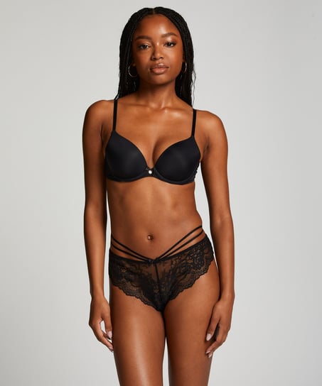 Shay Brazilian, Black