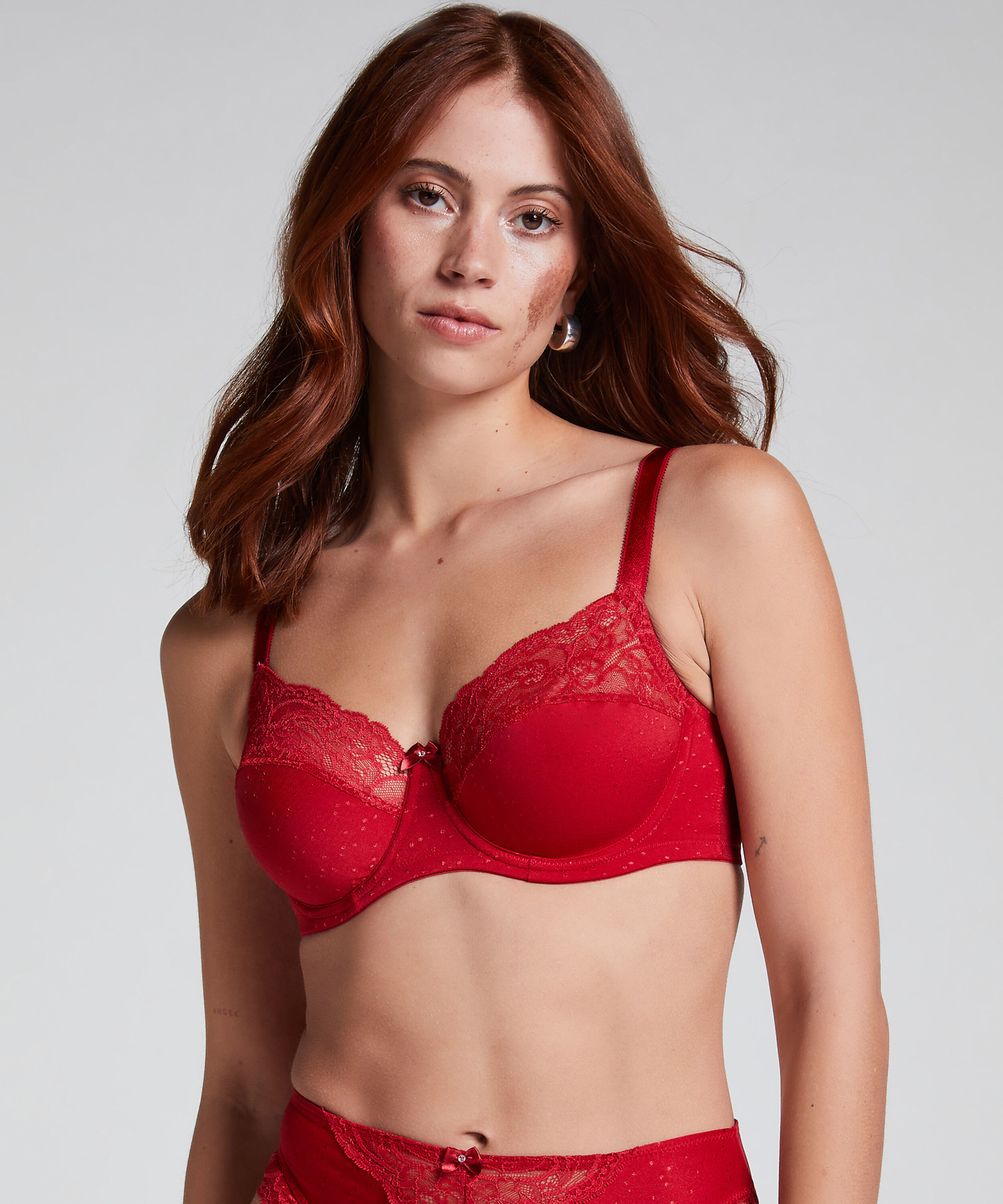 Sophie Non-Padded Underwired Bra, Red