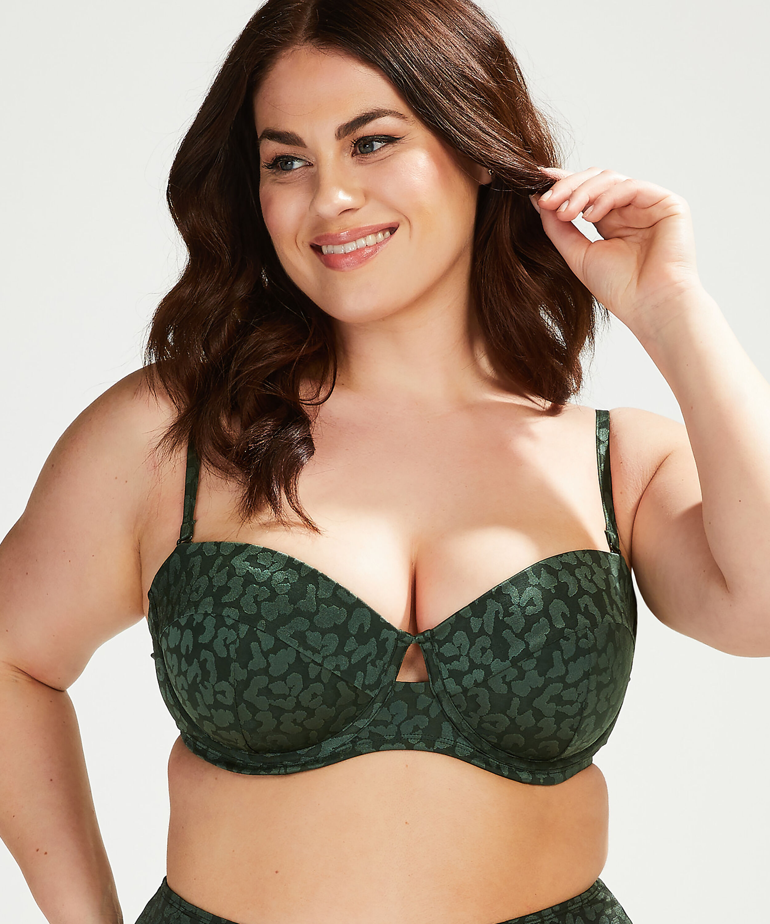 Tonal Leo padded underwired bikini top Cup E +, Green