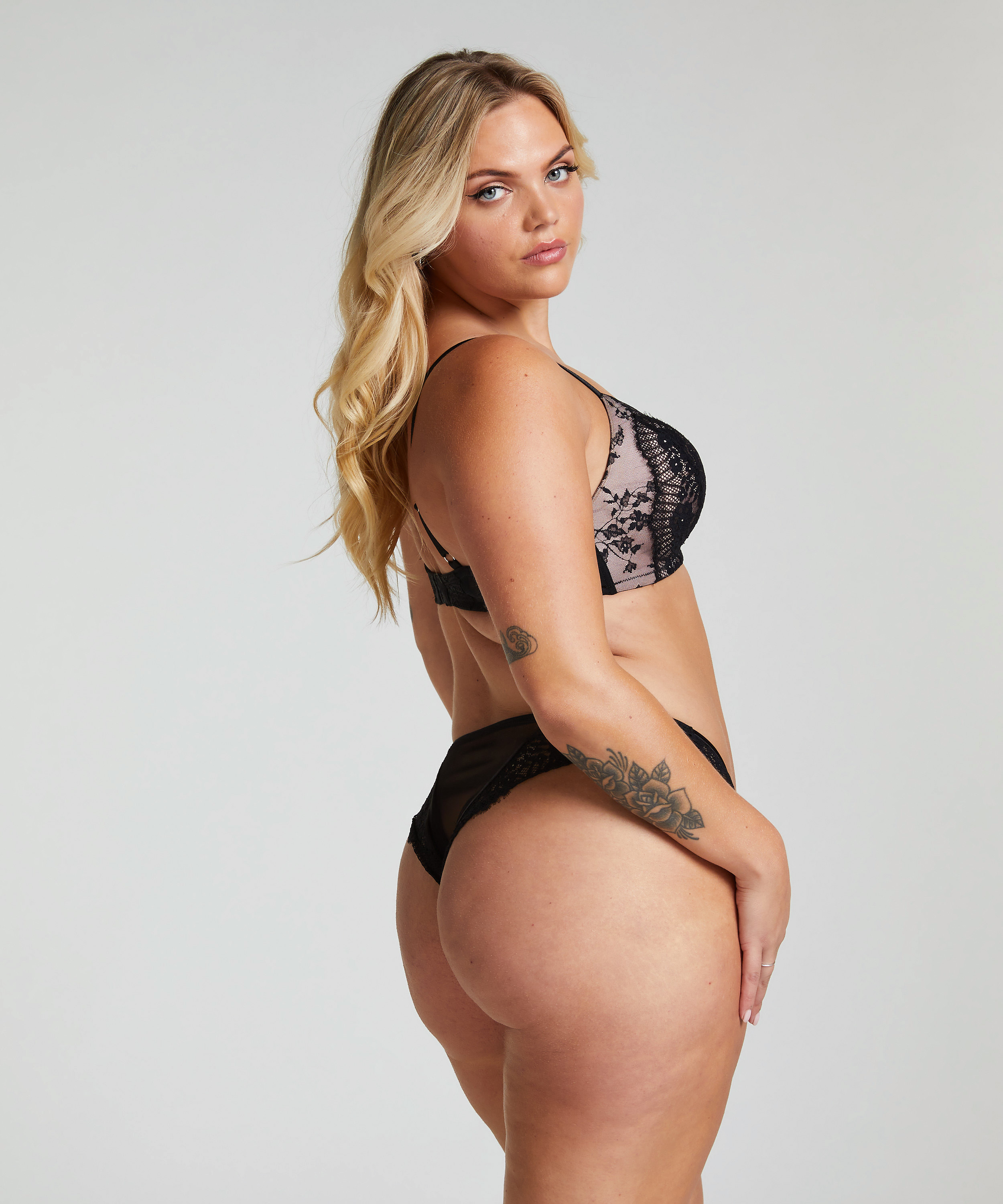 Daphne Brazilian, Black, main