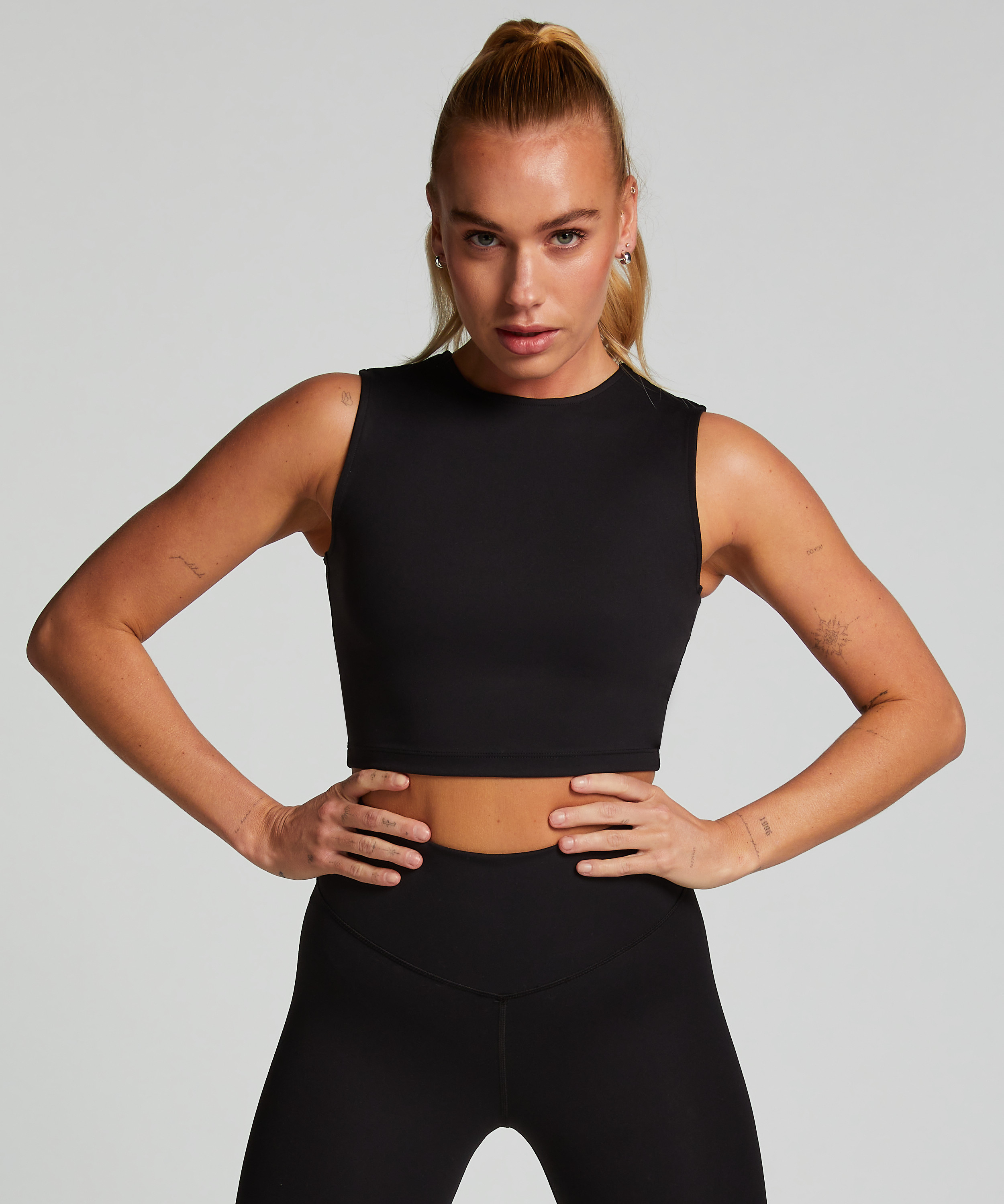 HKMX Sports Top, Black, main