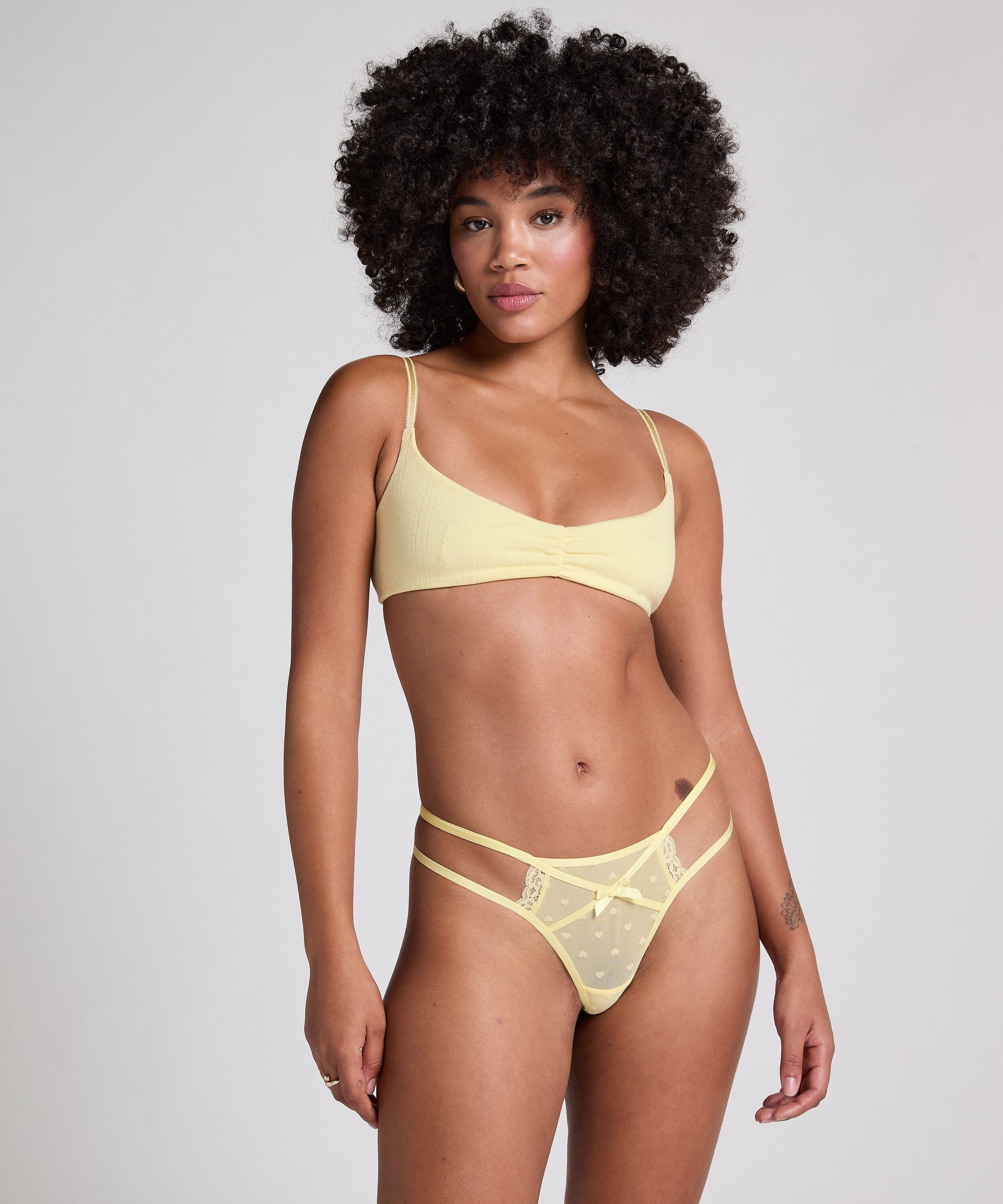 Melda Thong, Yellow Melda Thong, Yellow