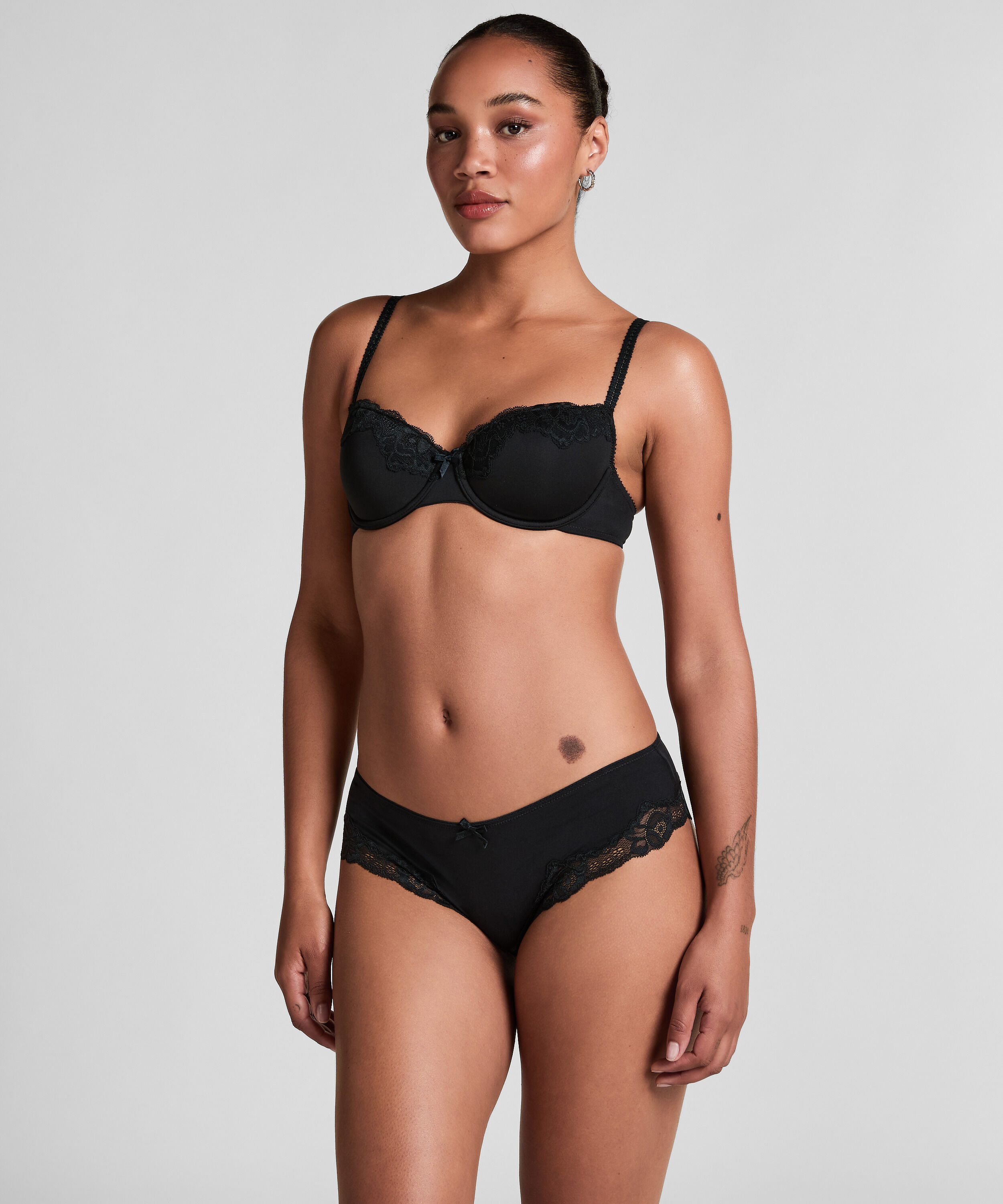 Secret Lace Brief, Black Secret Lace Brief, Black