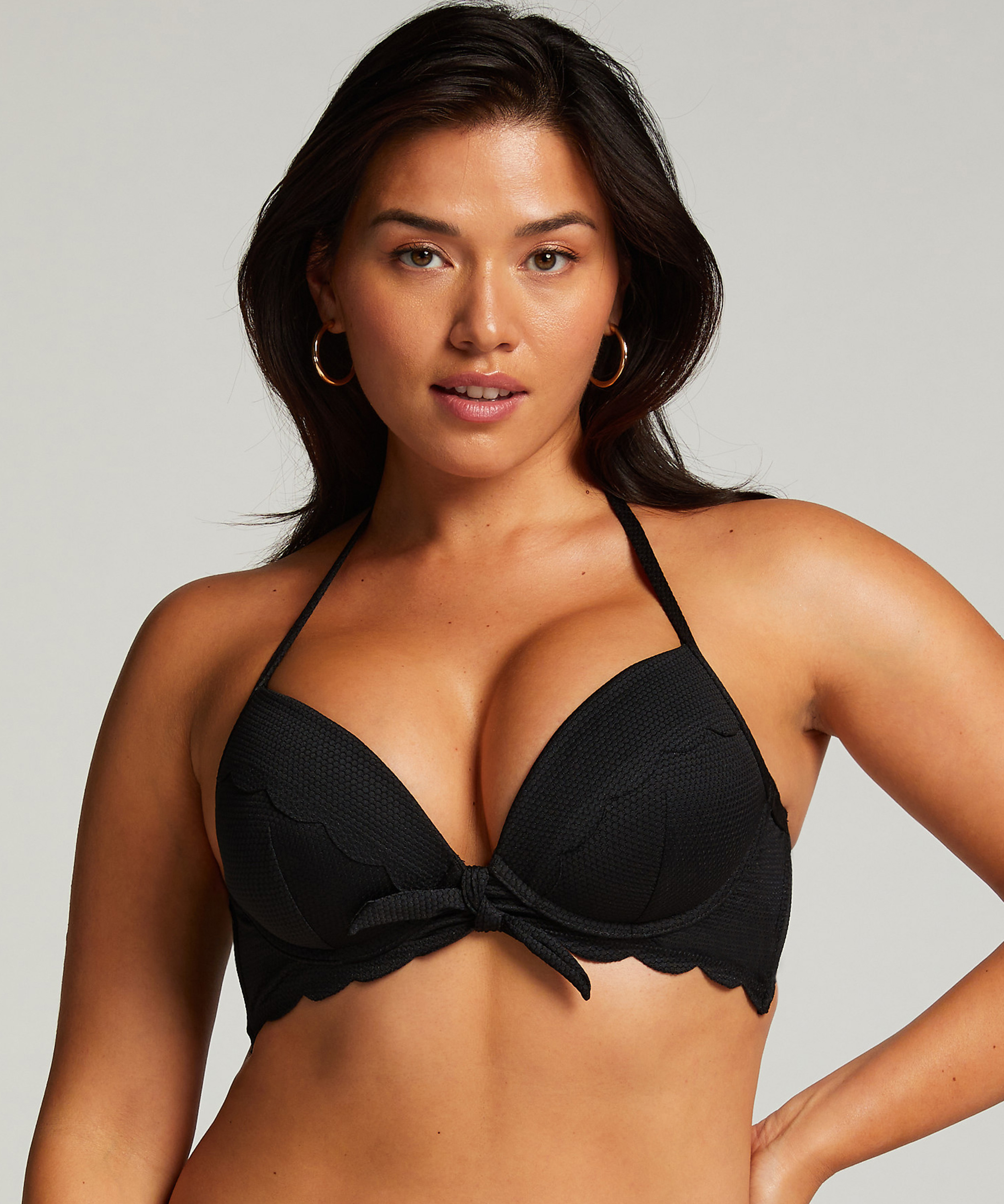 Scallop push-up underwired bikini top Cup A - E, Black, main