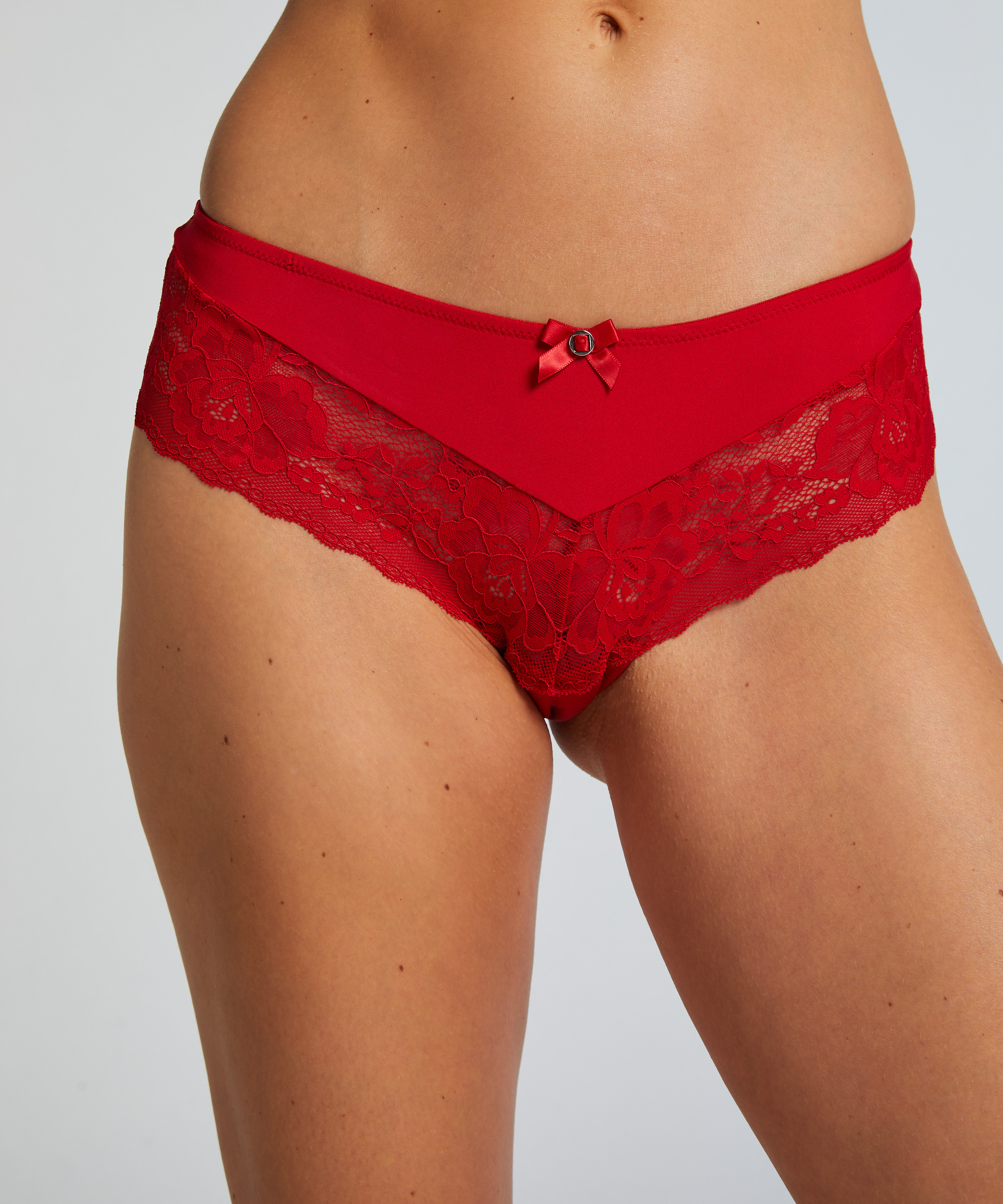 Maya Brazilian, Red, main